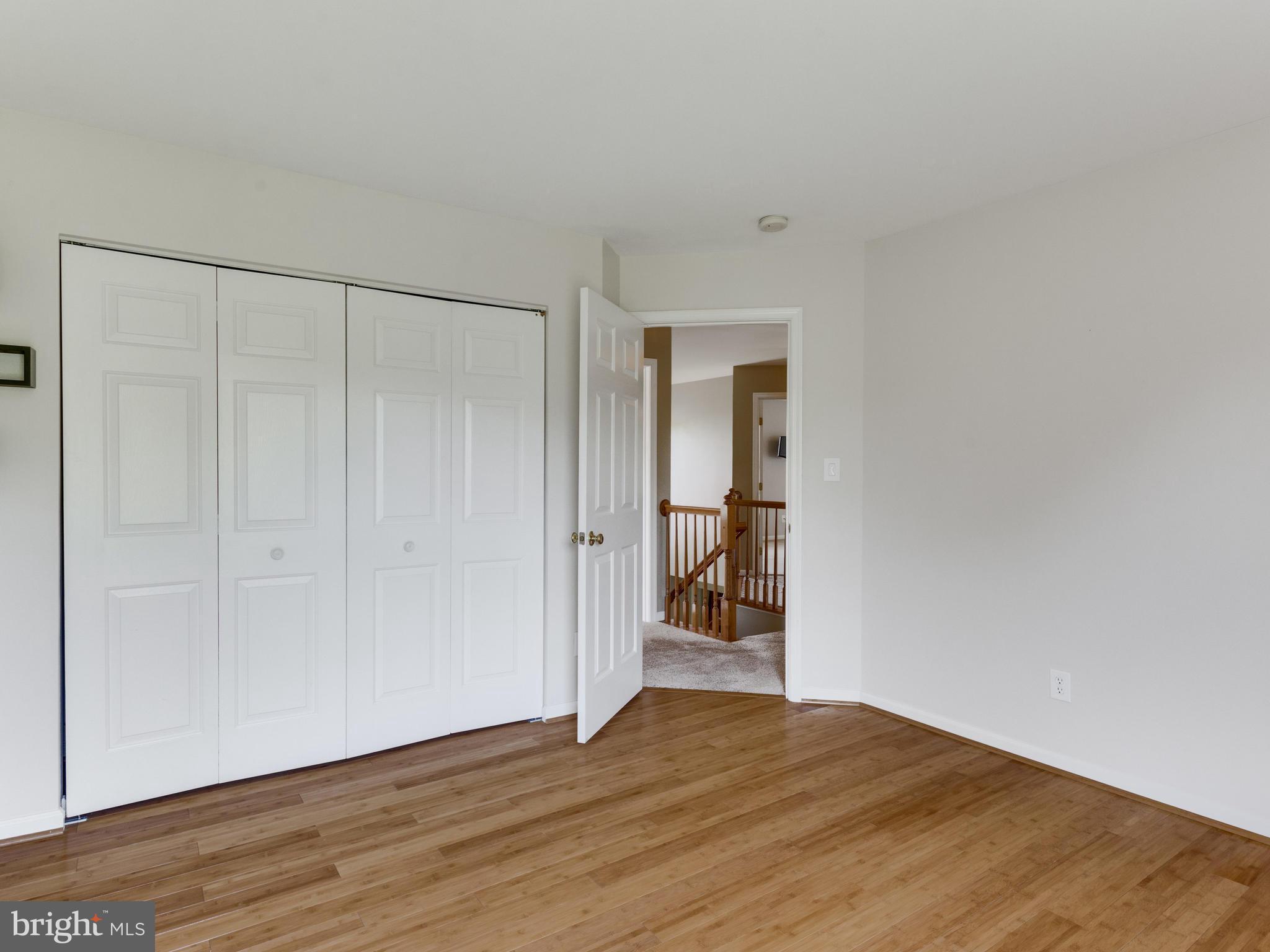 VIRGINIA OAKS - Residential