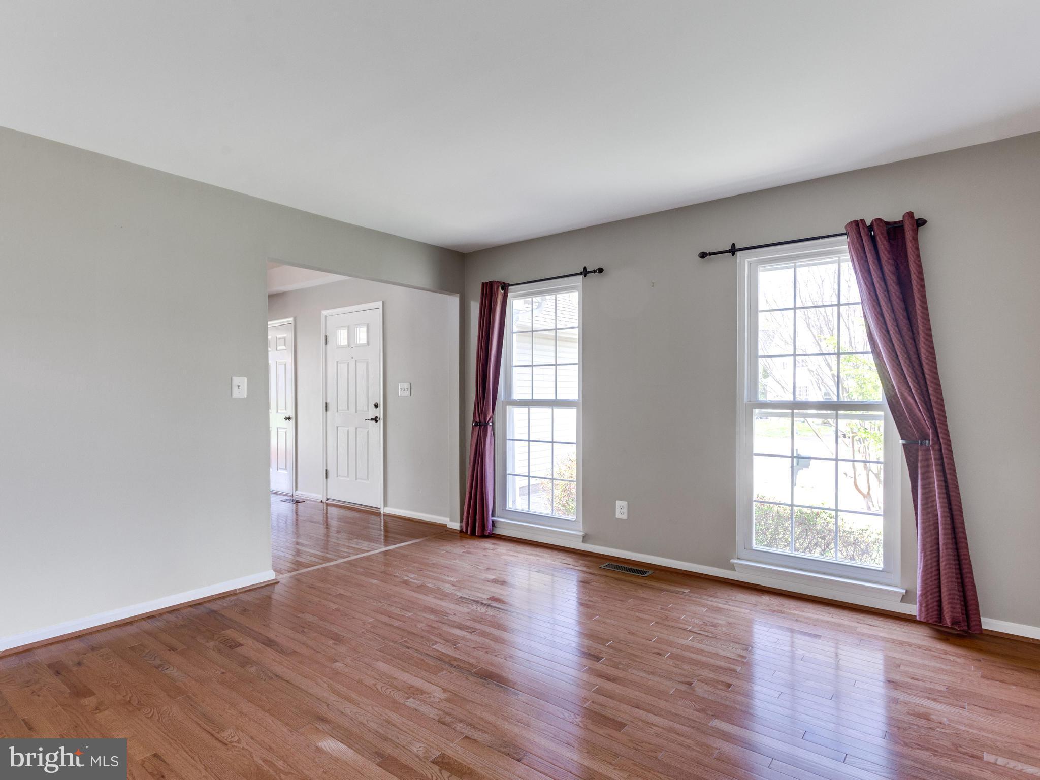 VIRGINIA OAKS - Residential