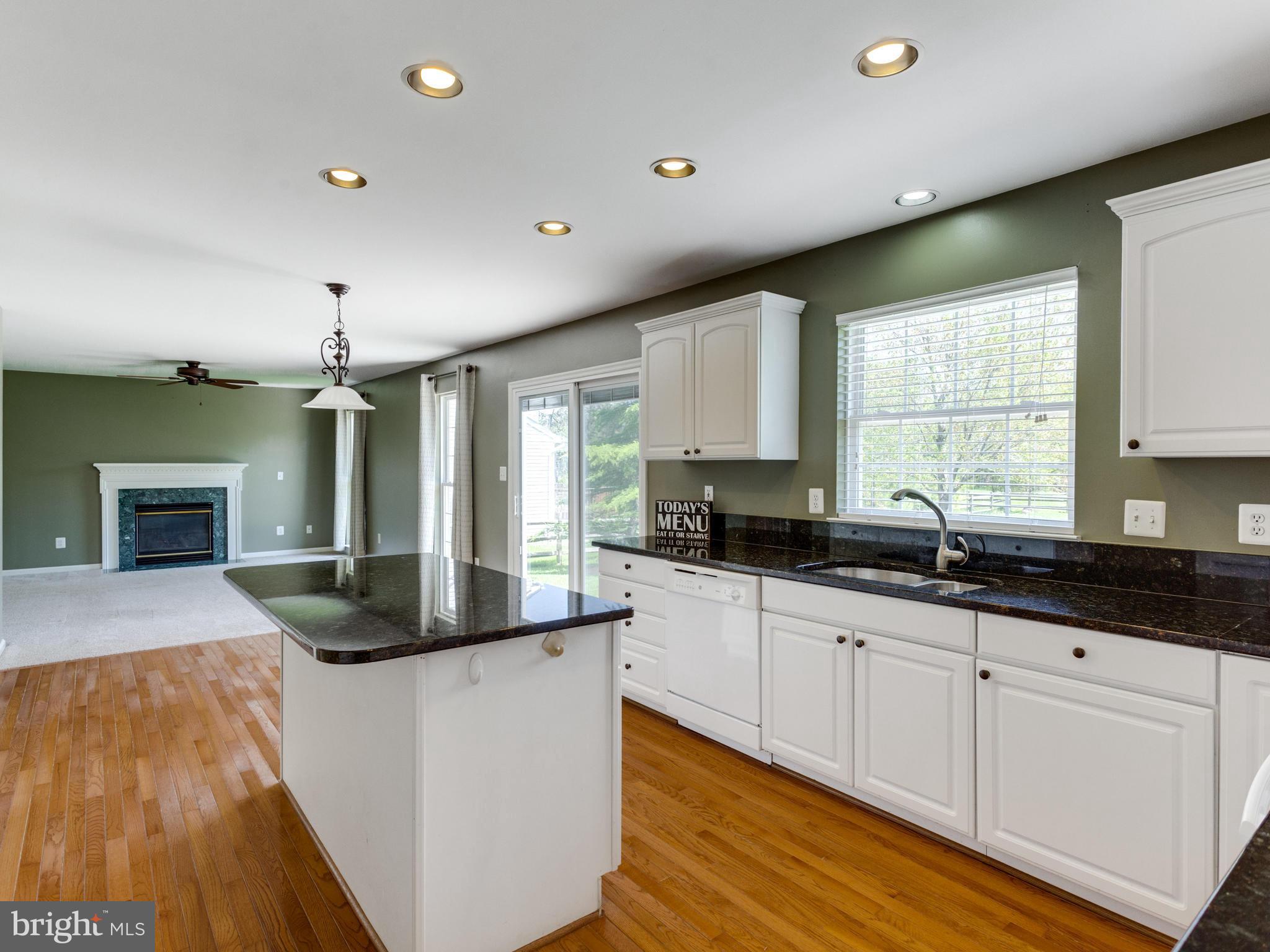 VIRGINIA OAKS - Residential