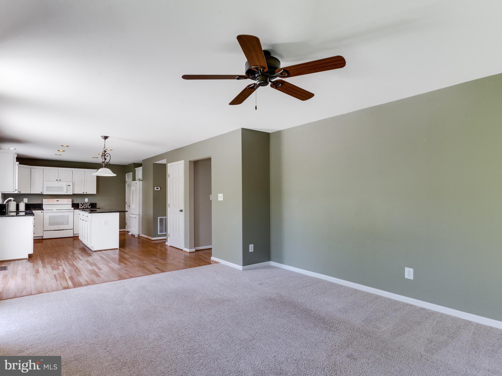 VIRGINIA OAKS - Residential