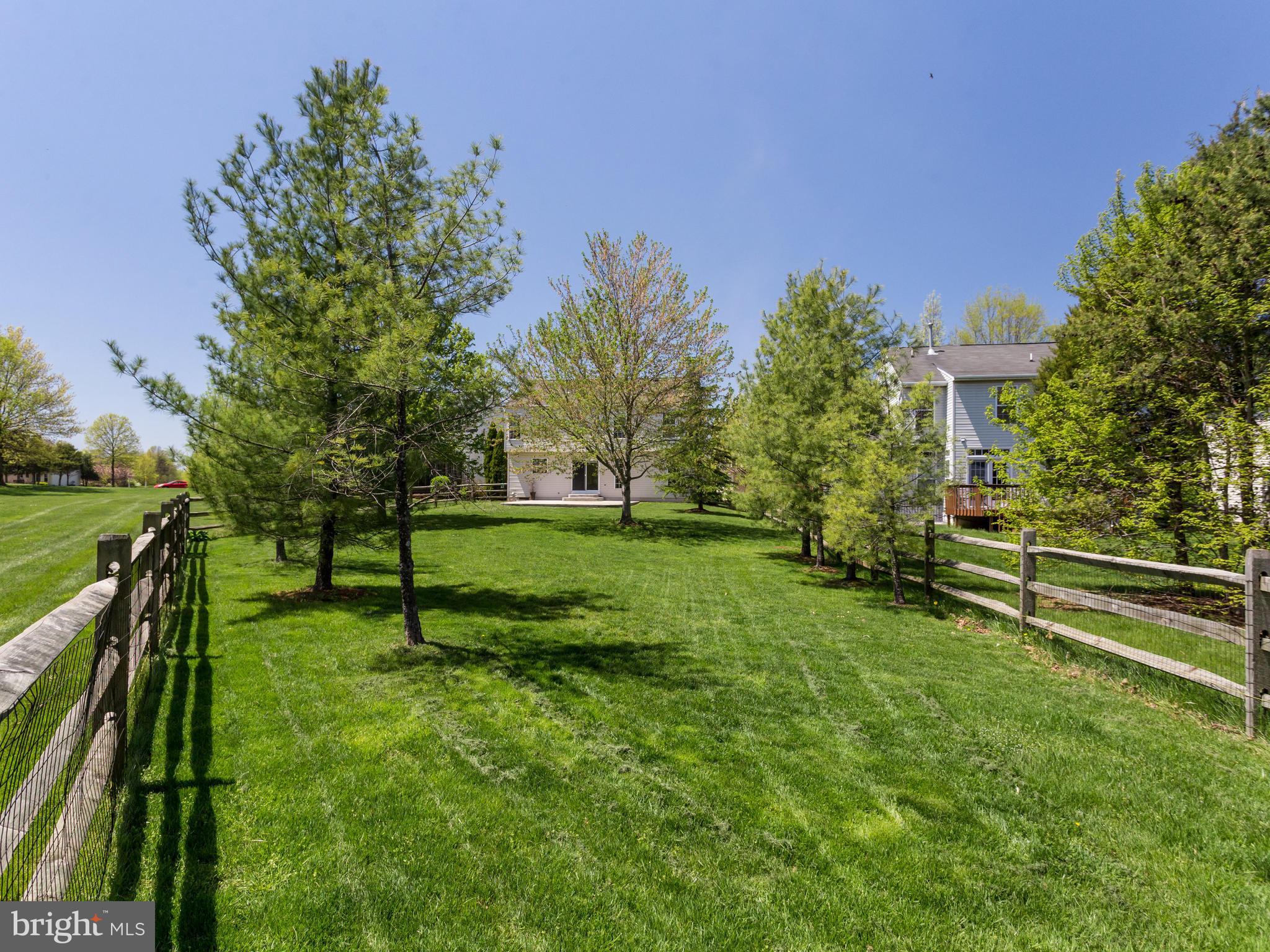 VIRGINIA OAKS - Residential