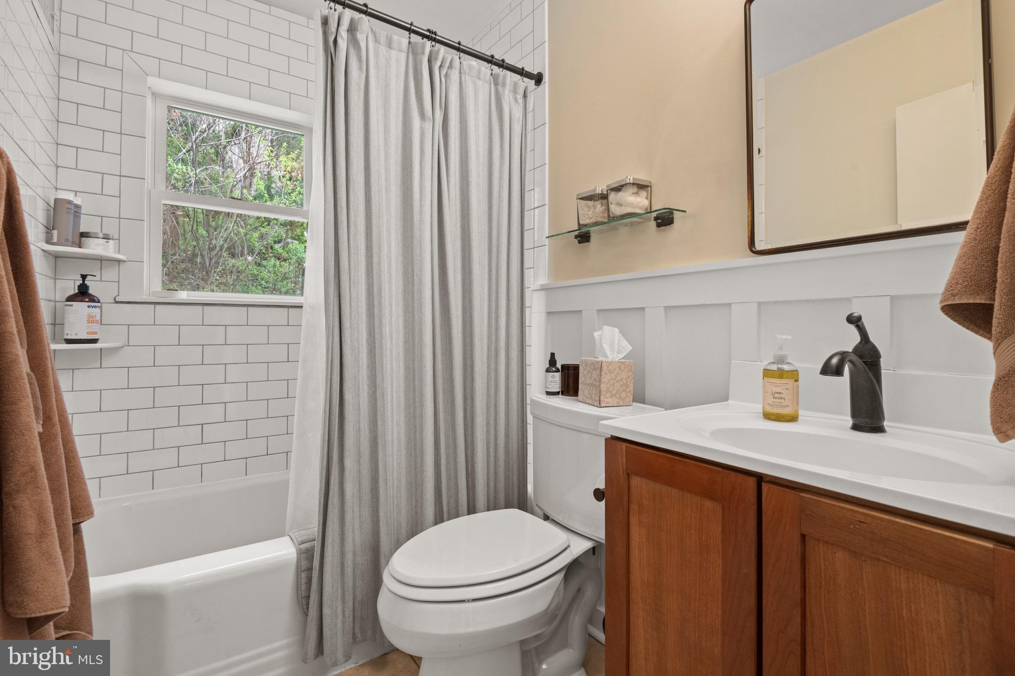 BLOSSOM HILL - Residential