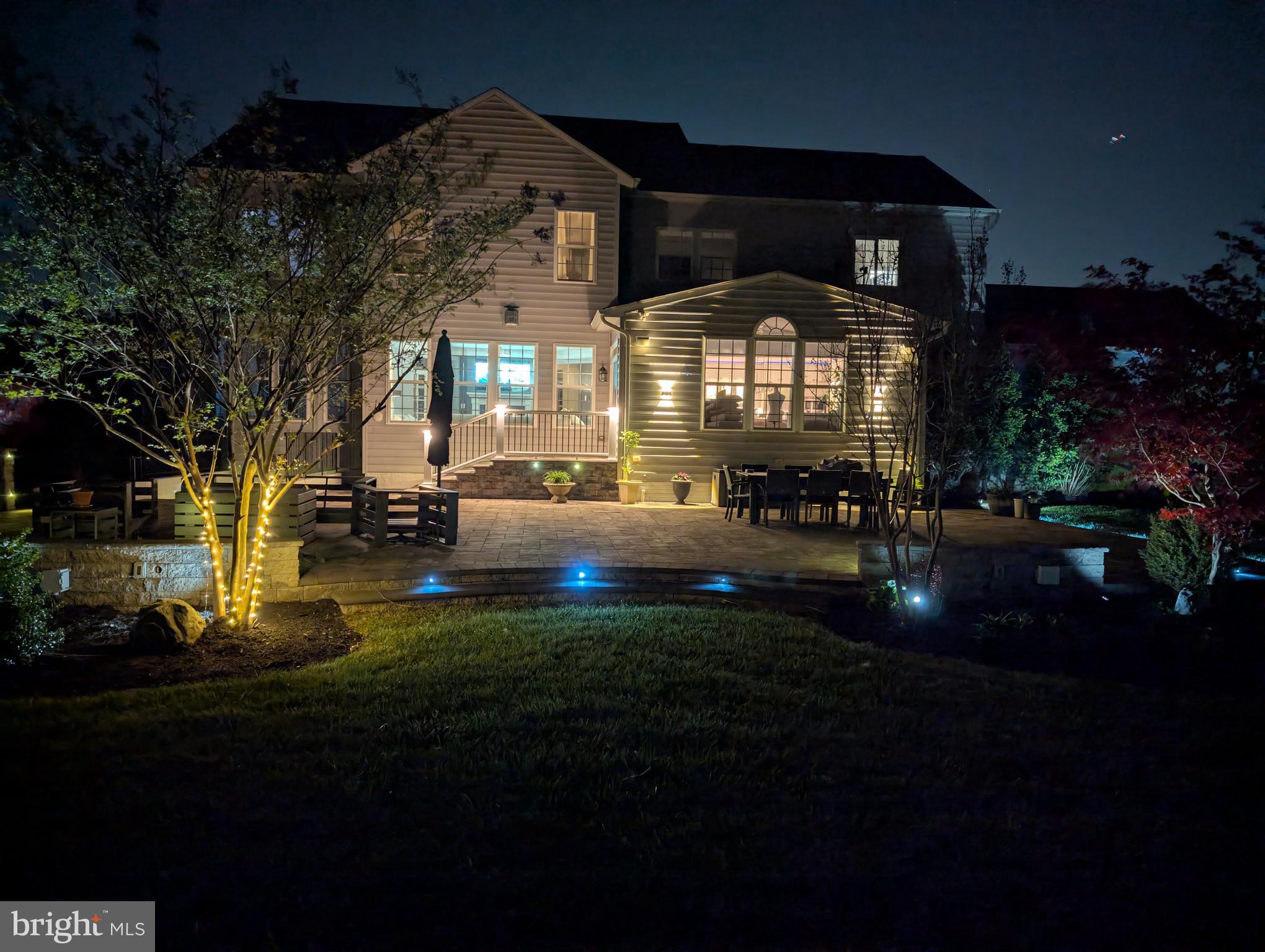 HUNTLEIGH AT CREIGHTON FARMS - Residential