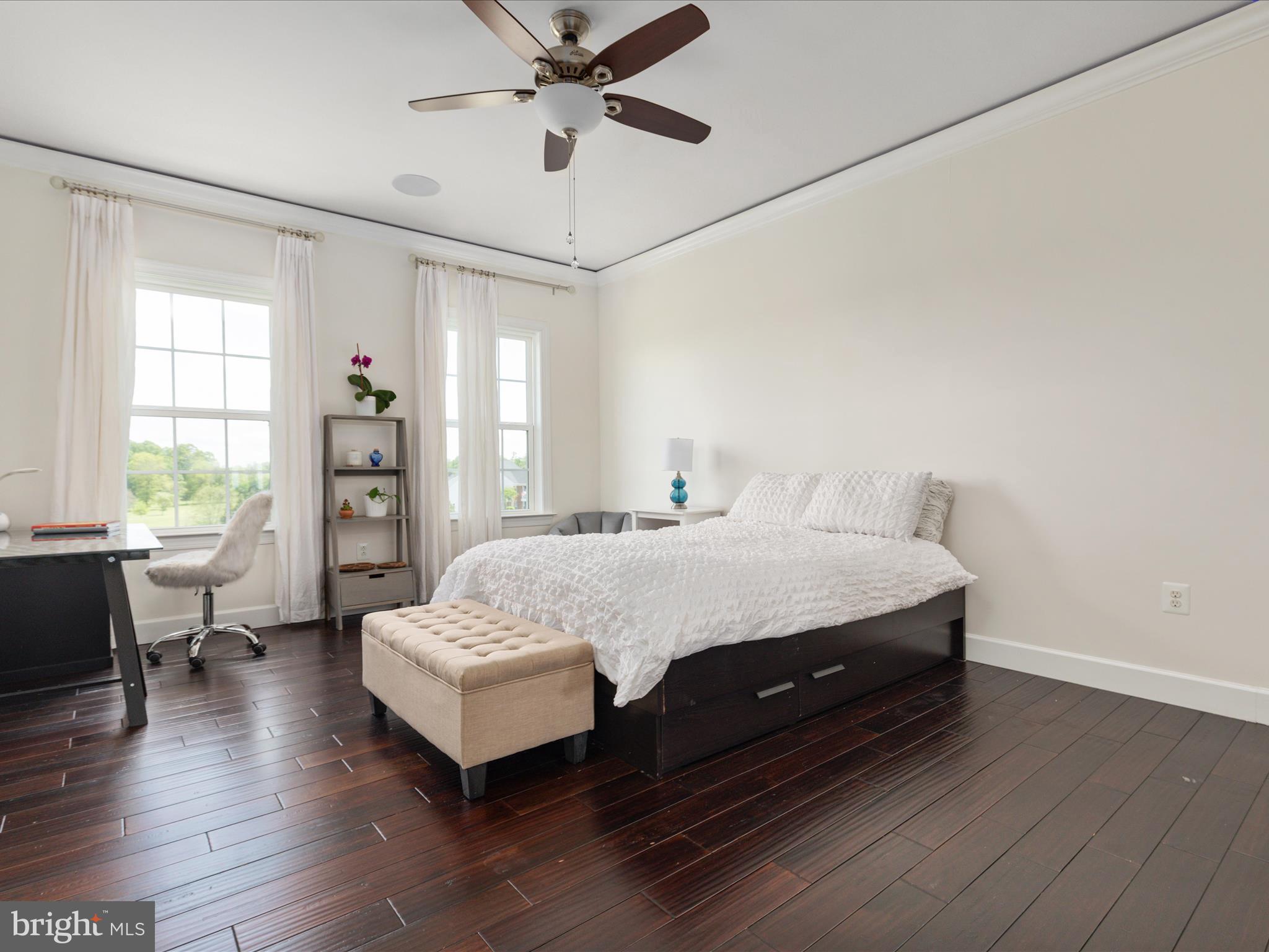 HUNTLEIGH AT CREIGHTON FARMS - Residential