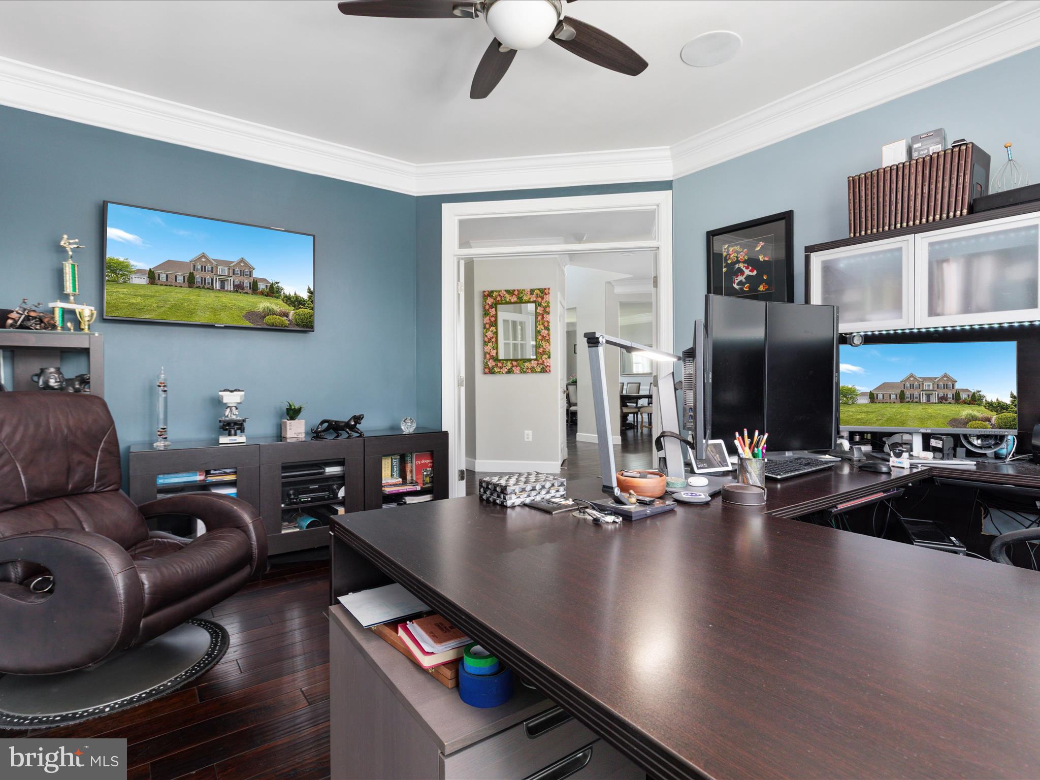 HUNTLEIGH AT CREIGHTON FARMS - Residential