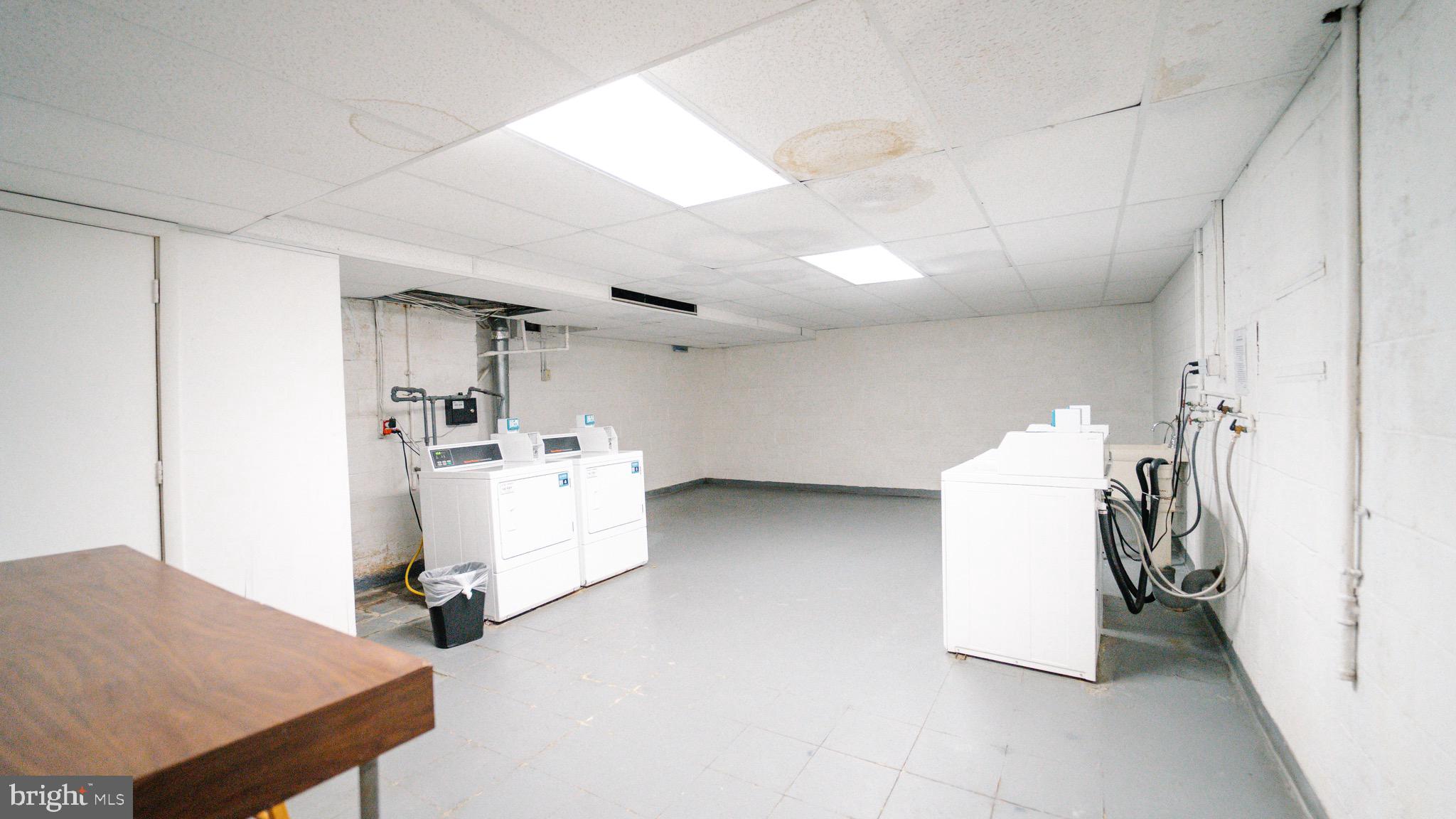 OCCOQUAN RIDGE CONDO - Residential