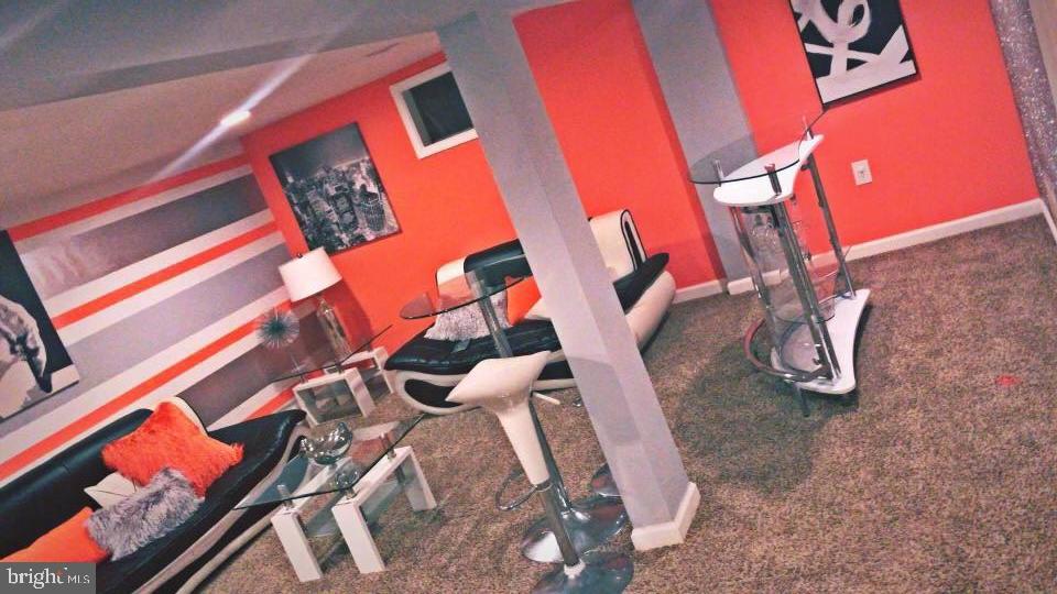 WOODLAWN - Residential