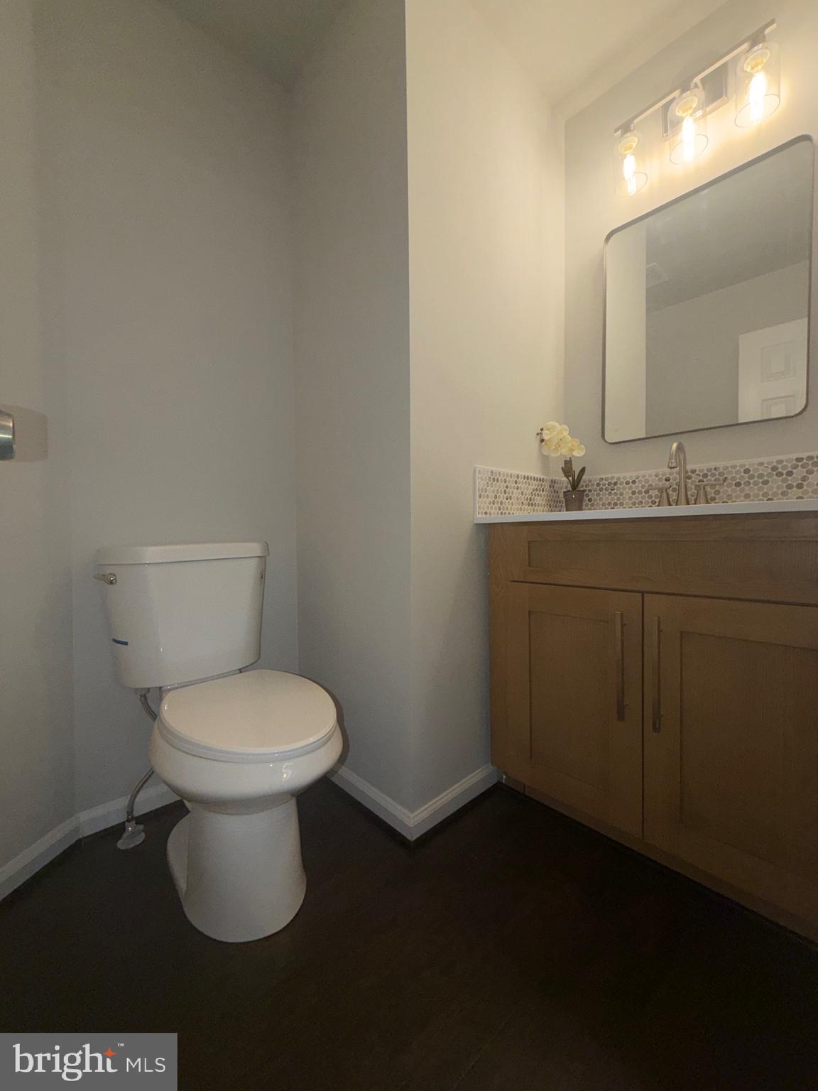 WAYSIDE VILLAGE - Residential