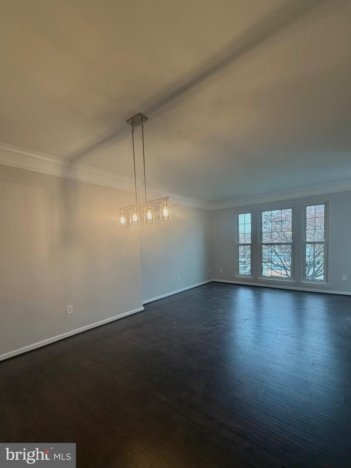 WAYSIDE VILLAGE - Residential