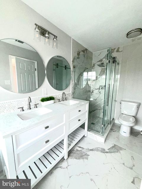 Townhouse For Sale - 17358 Kildare Lane<br/> Prince William County, DUMFRIES, VA 22026