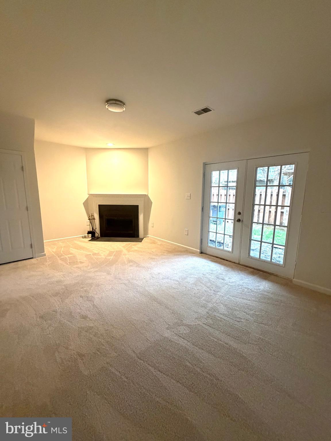 WAYSIDE VILLAGE - Residential