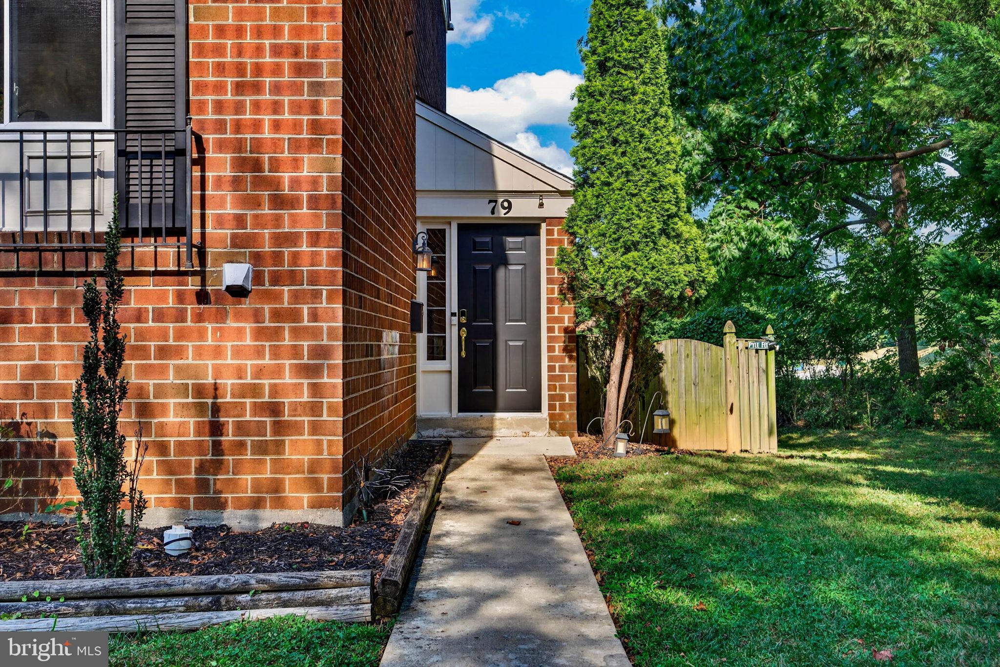 79 BLONDELL COURT