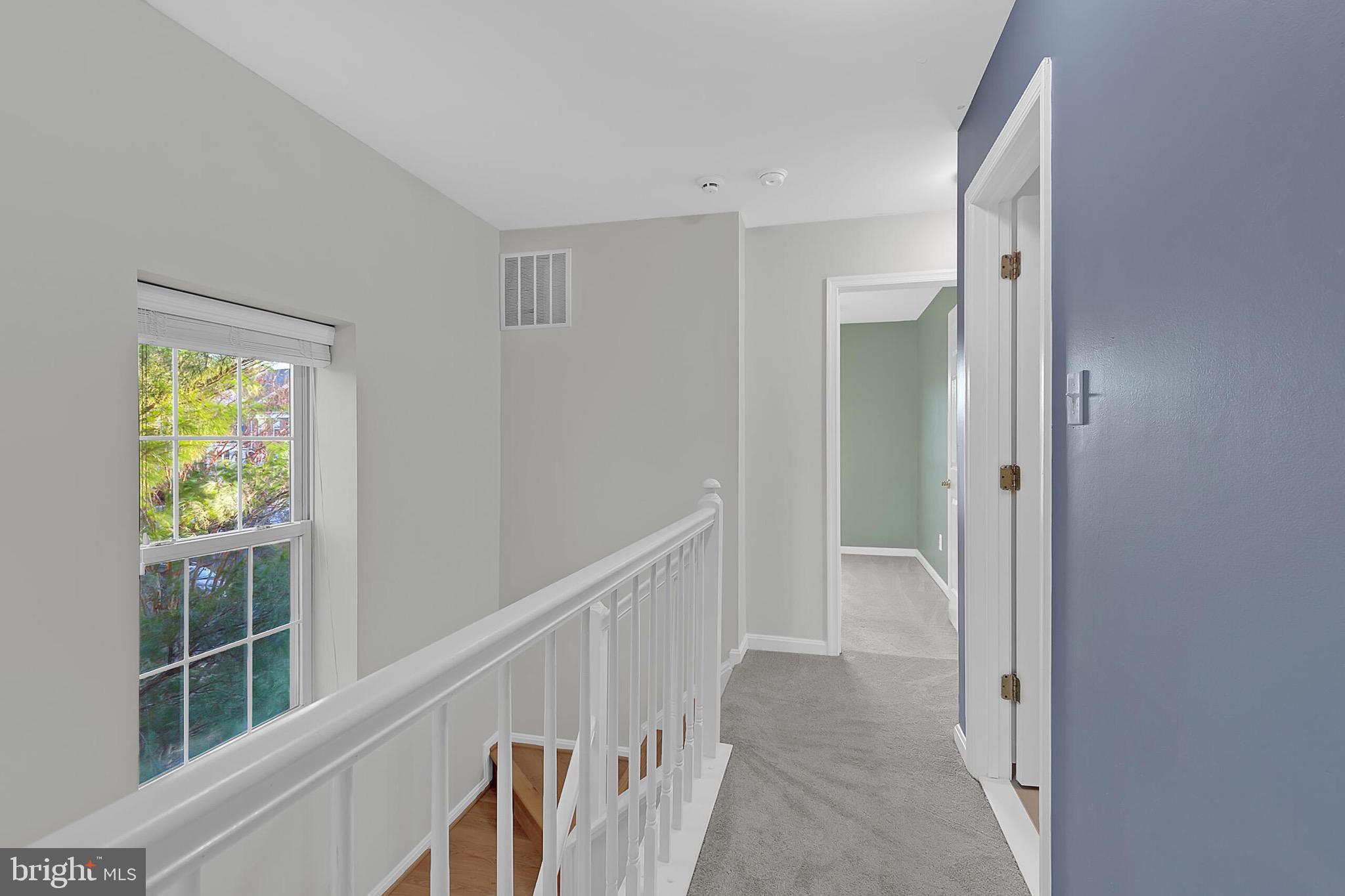 CASCADES - Residential Lease