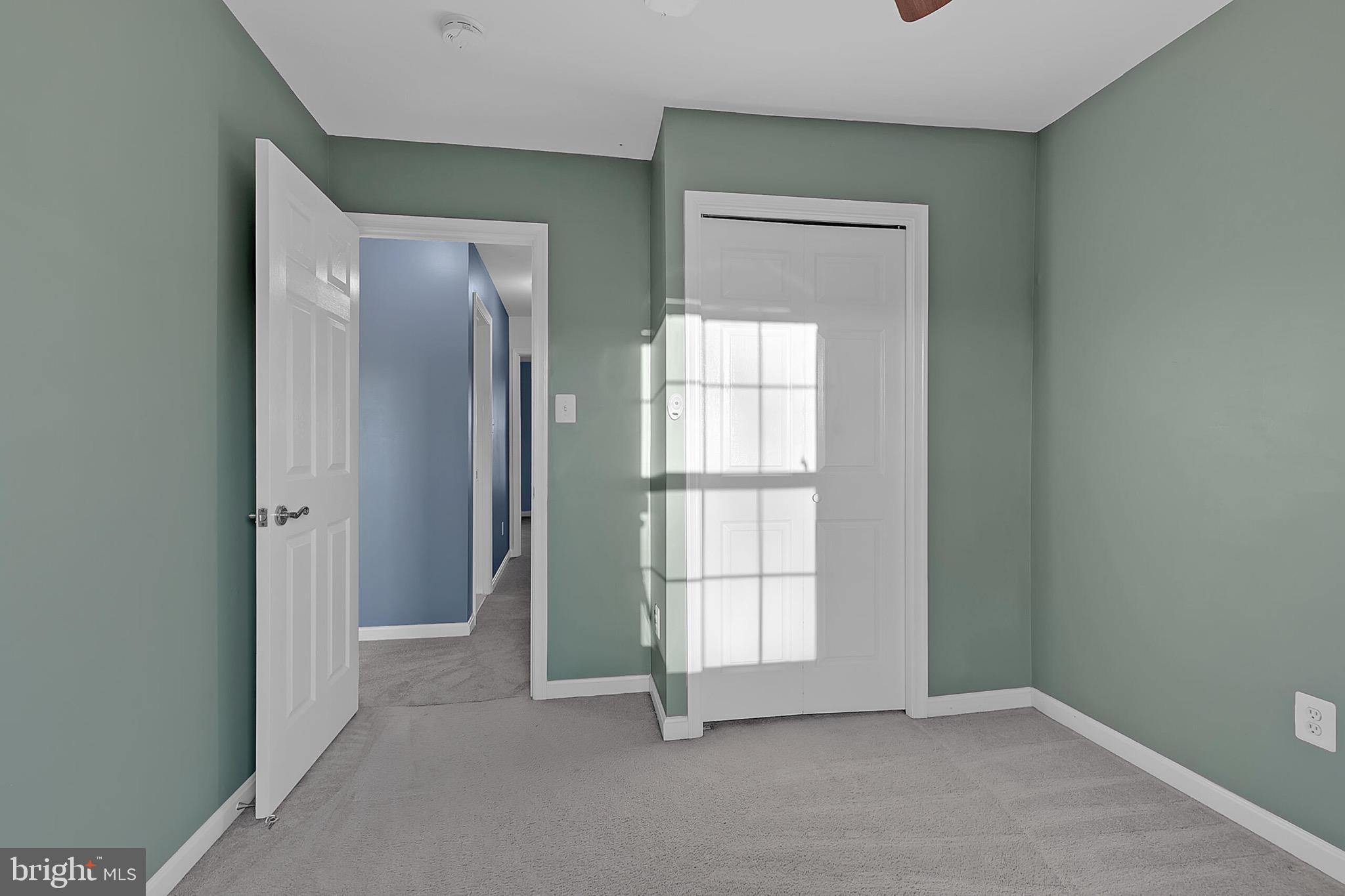 CASCADES - Residential Lease