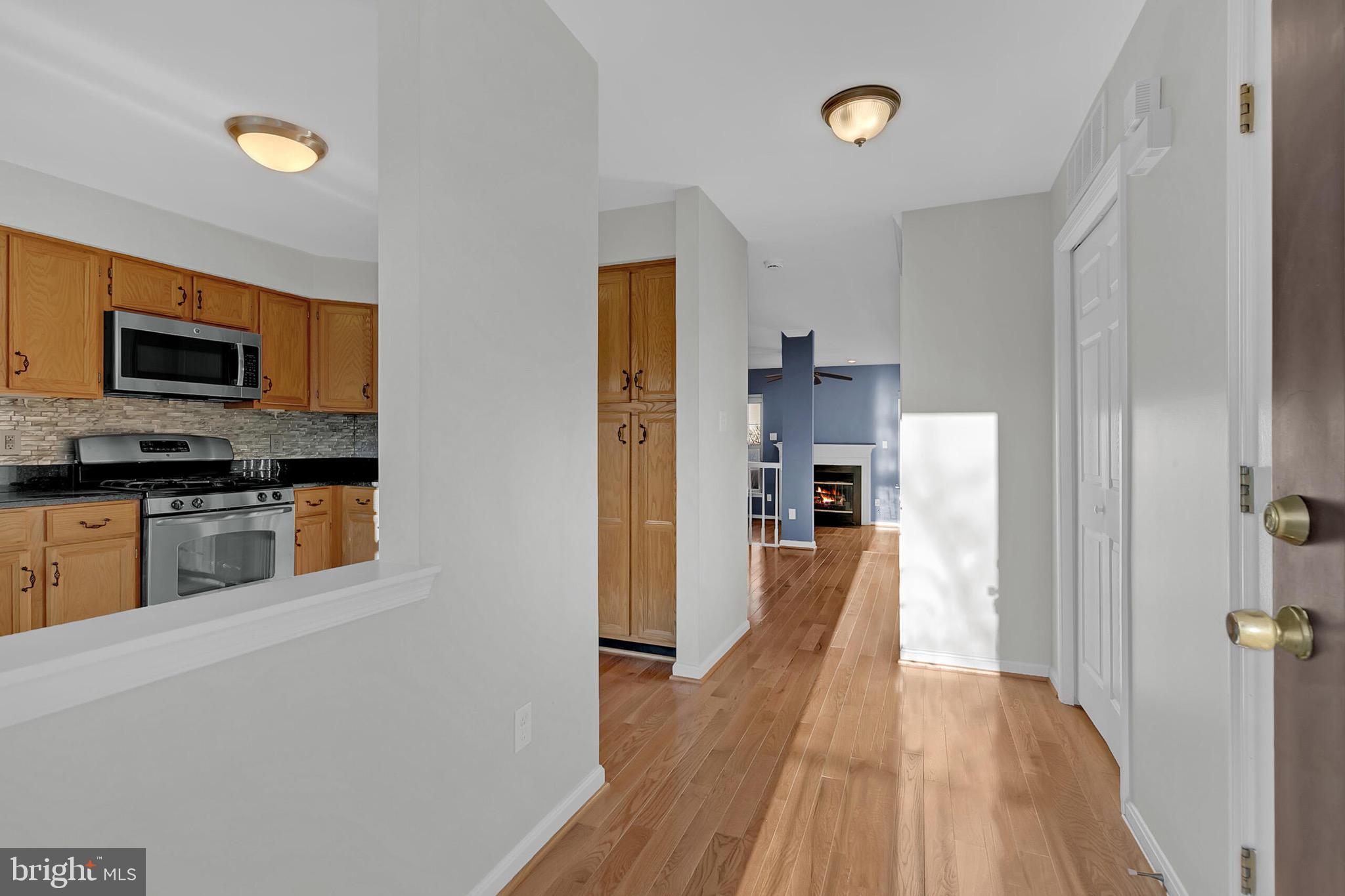 20888 SANDSTONE SQUARE