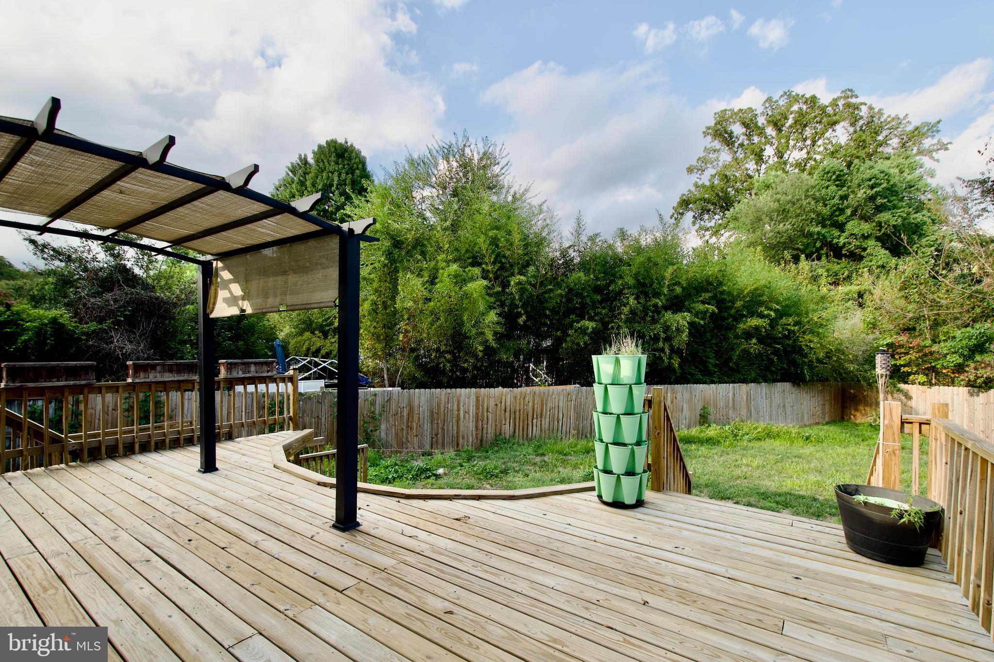 NORTH SPRINGFIELD - Residential