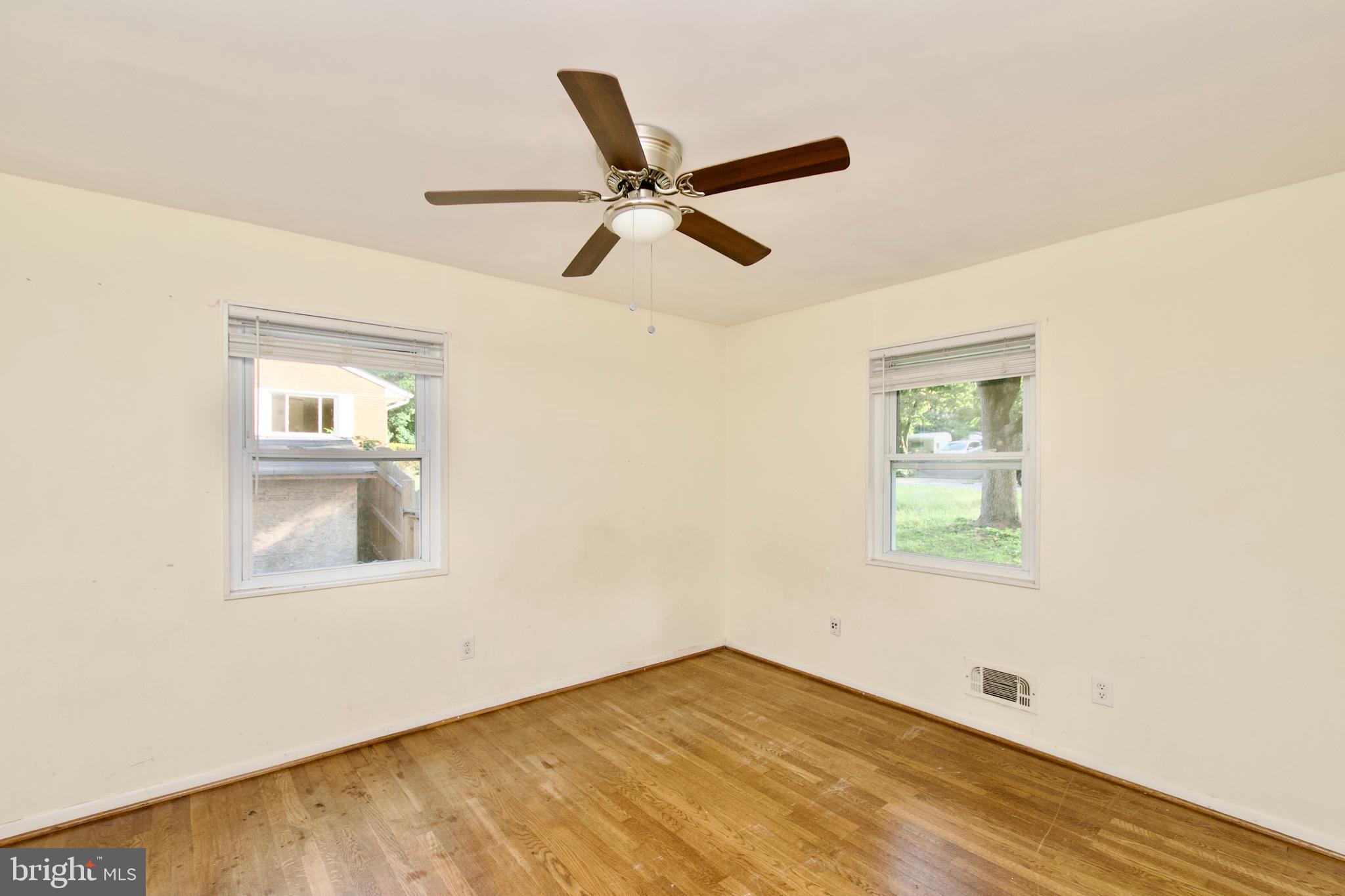 NORTH SPRINGFIELD - Residential