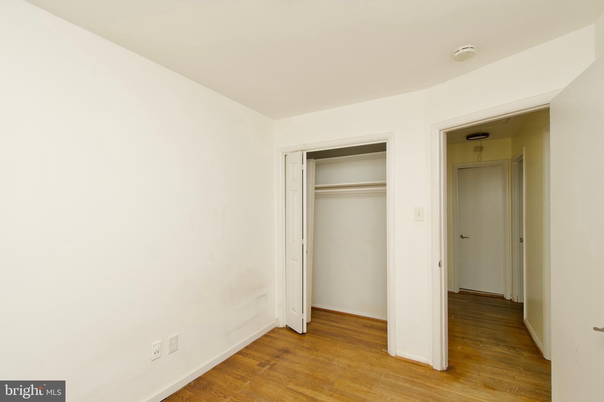 NORTH SPRINGFIELD - Residential