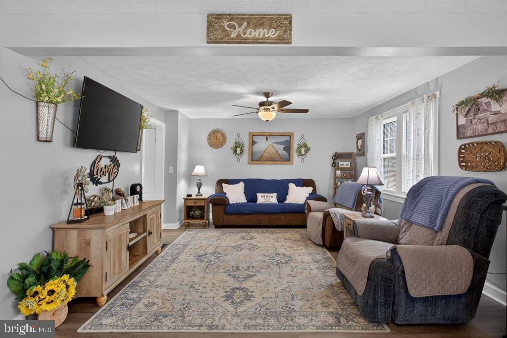 6699 S SOUTH EAST SIDE HIGHWAY