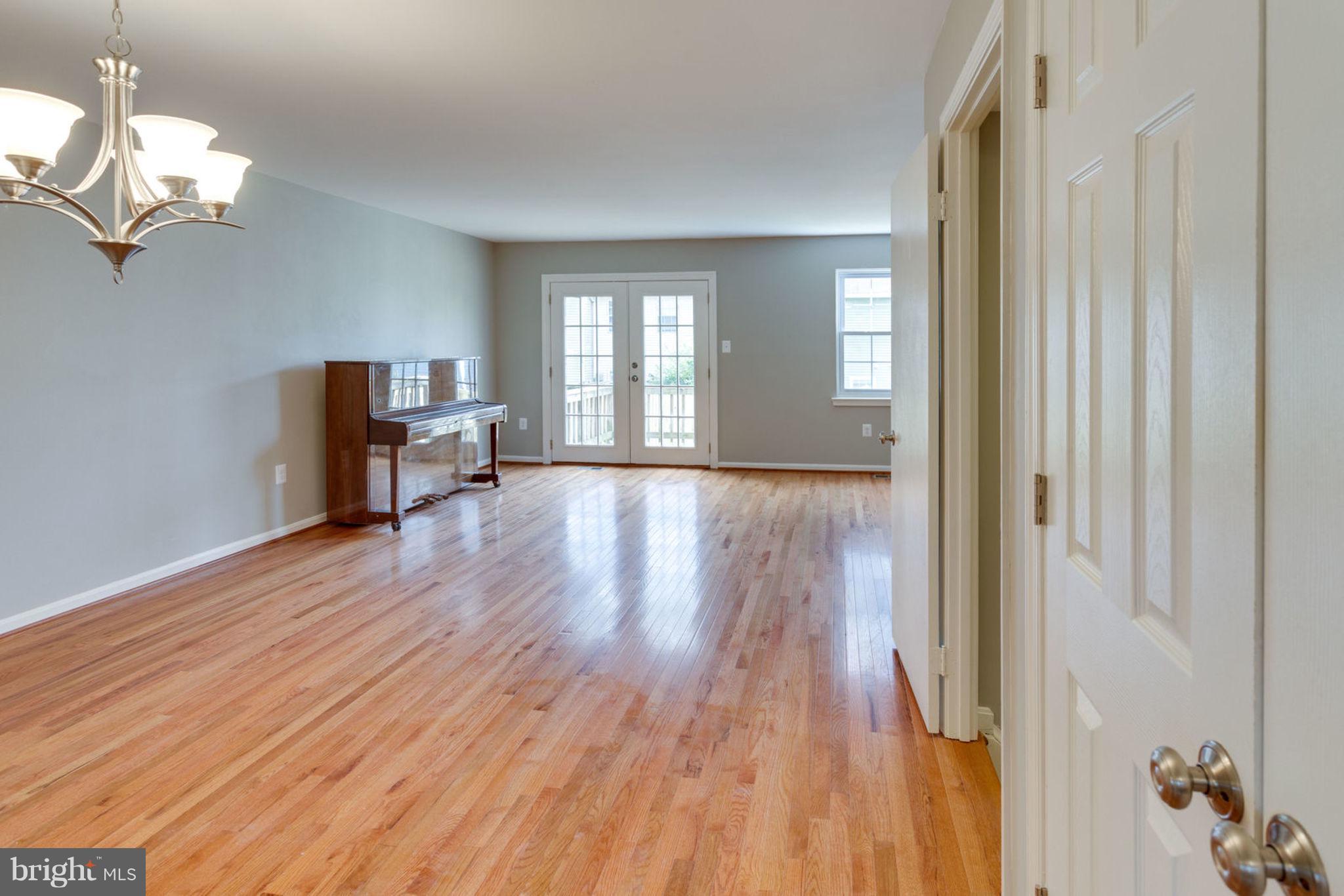 POINT OF WOODS - Residential