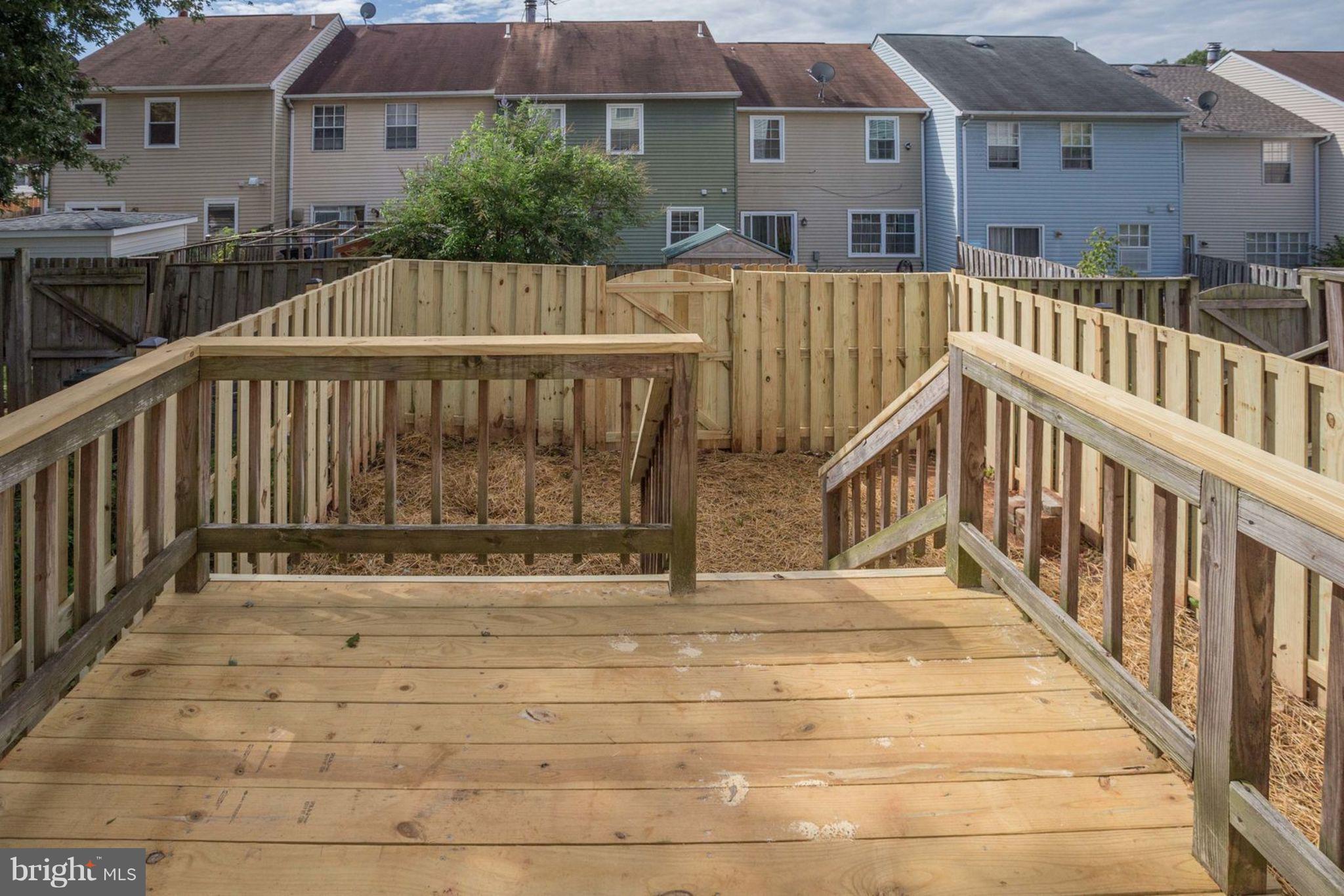 POINT OF WOODS - Residential