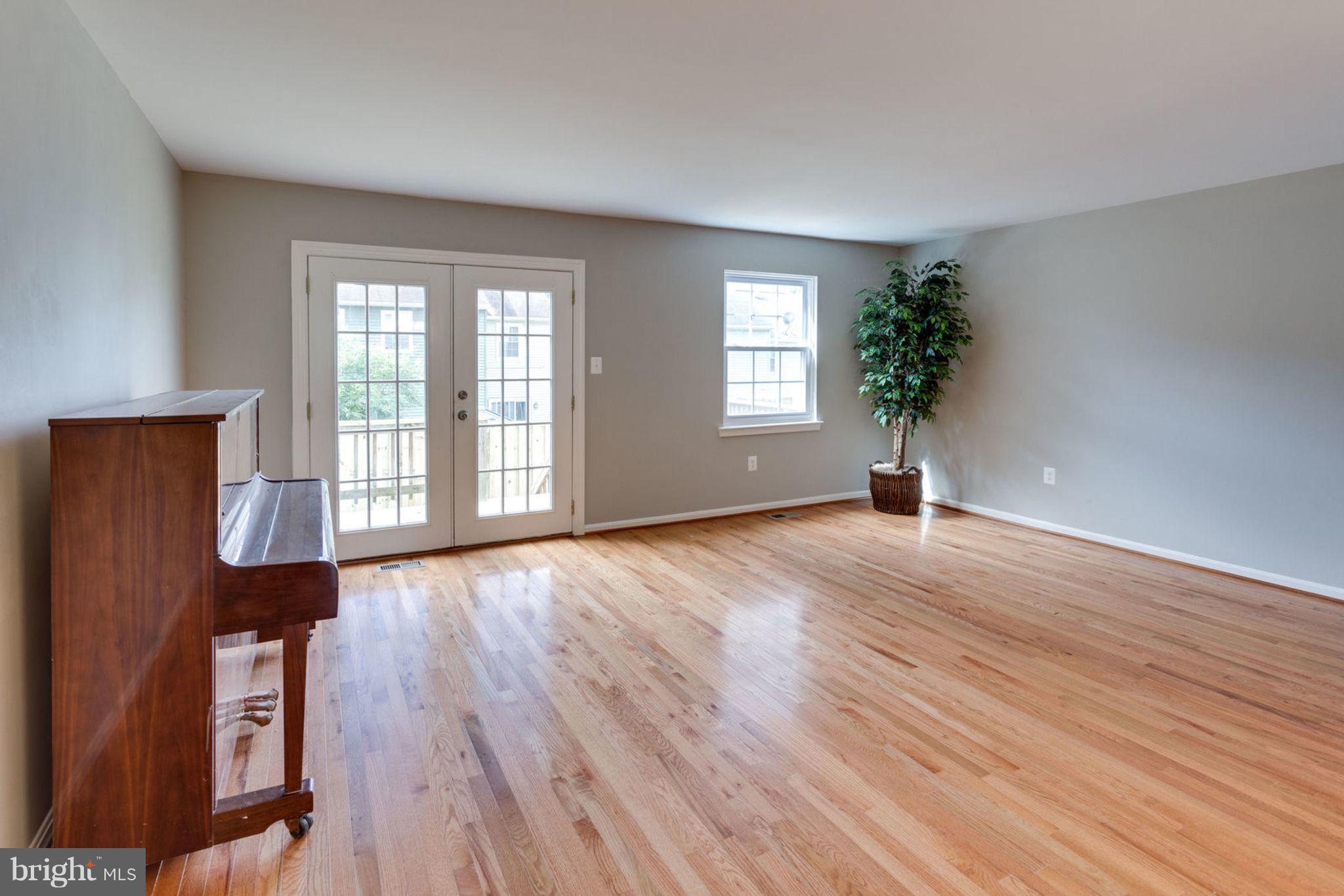 POINT OF WOODS - Residential