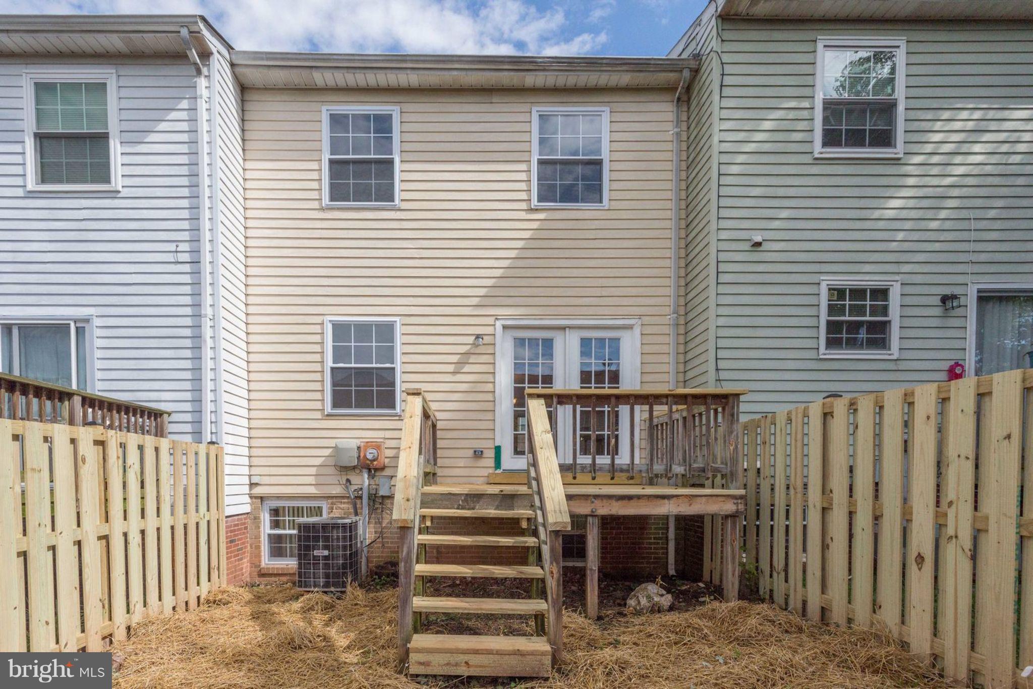 POINT OF WOODS - Residential