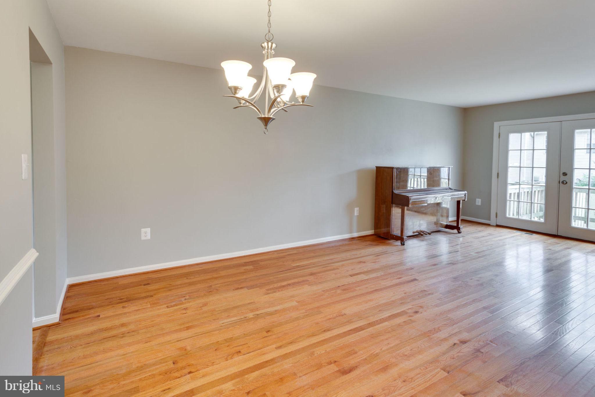 POINT OF WOODS - Residential