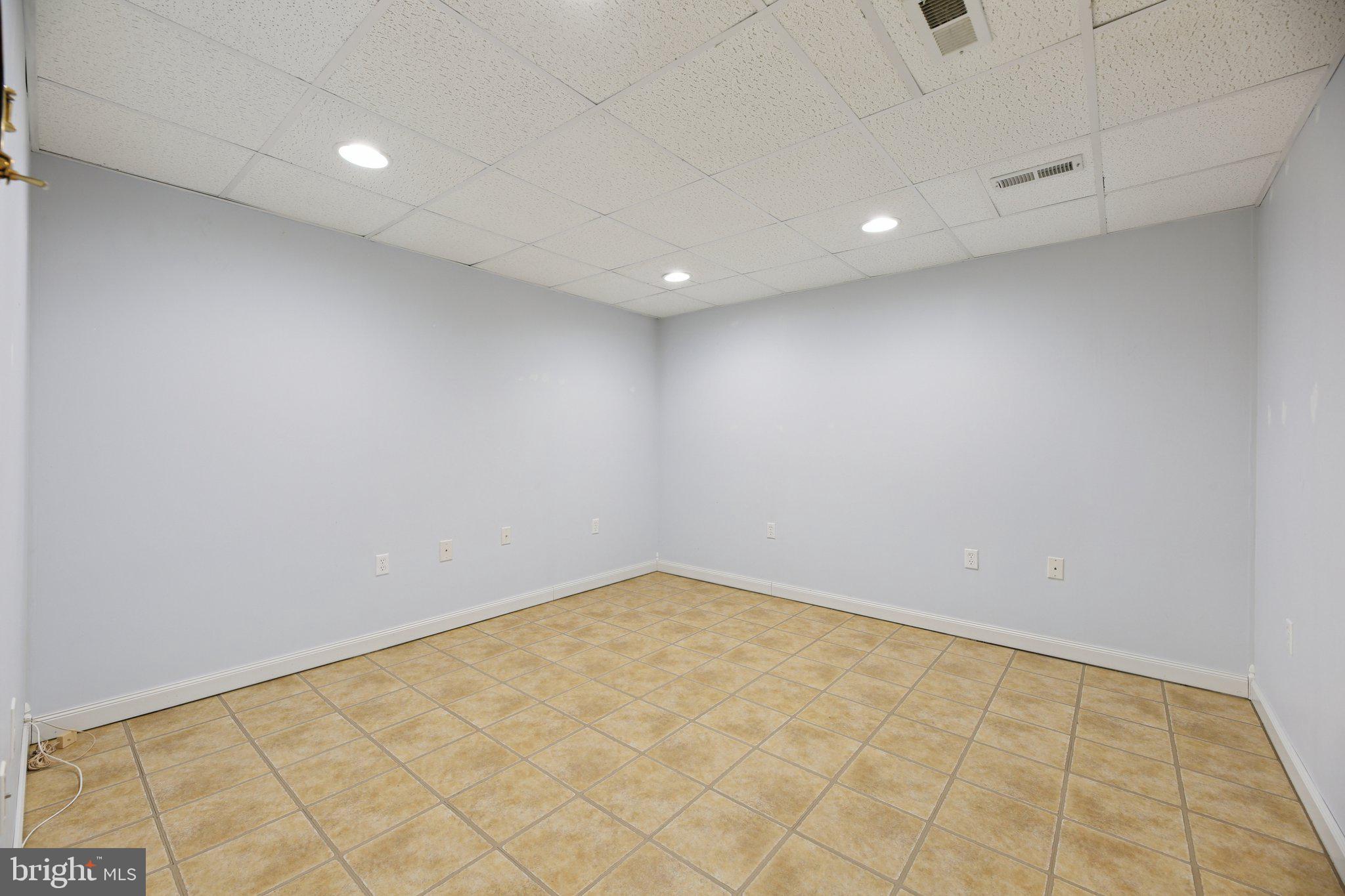 SEVERN PINES - Residential