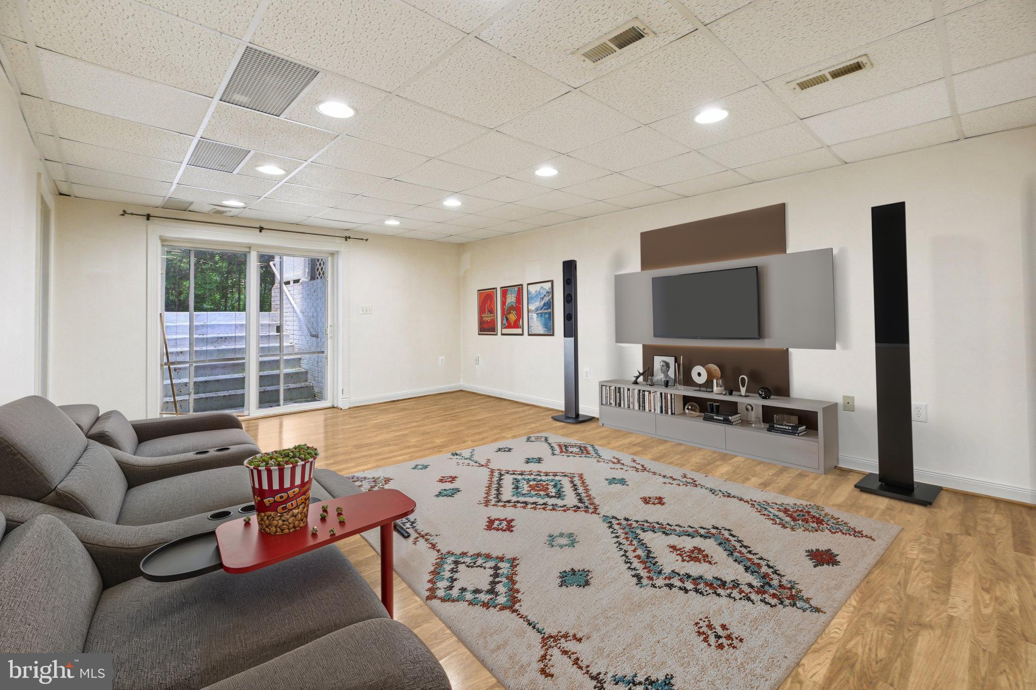 SEVERN PINES - Residential