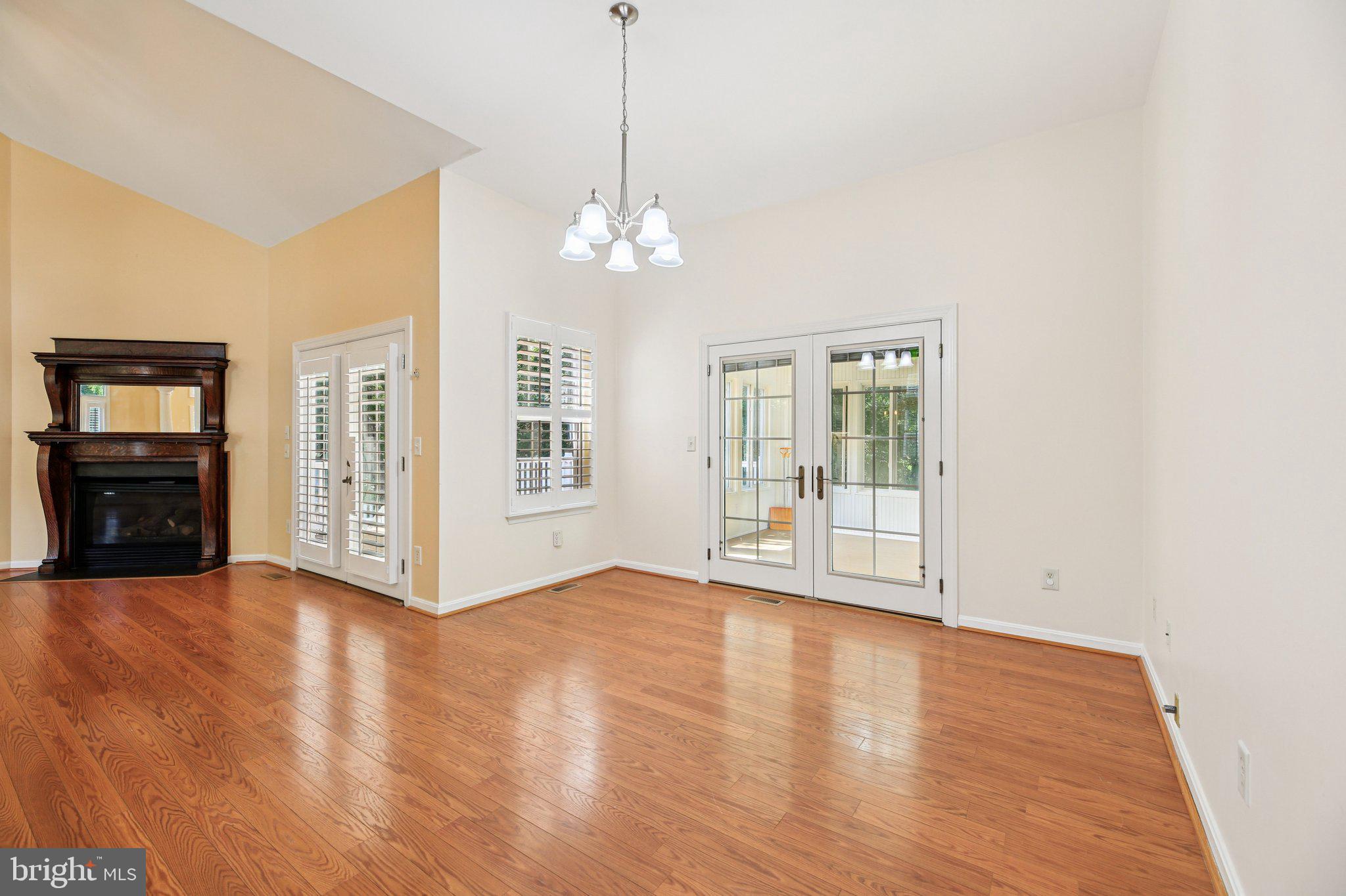 SEVERN PINES - Residential