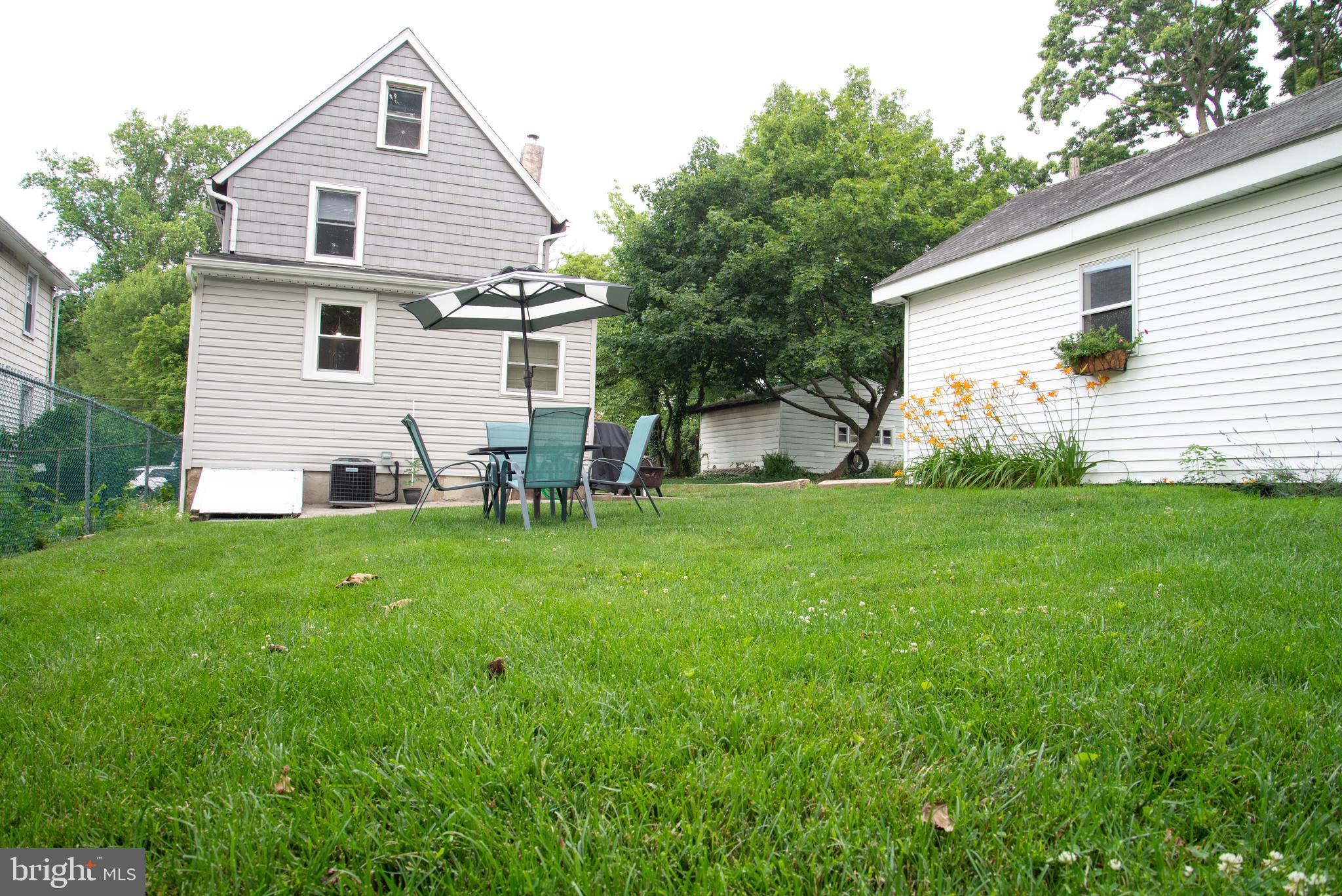 ROSLYN - Residential