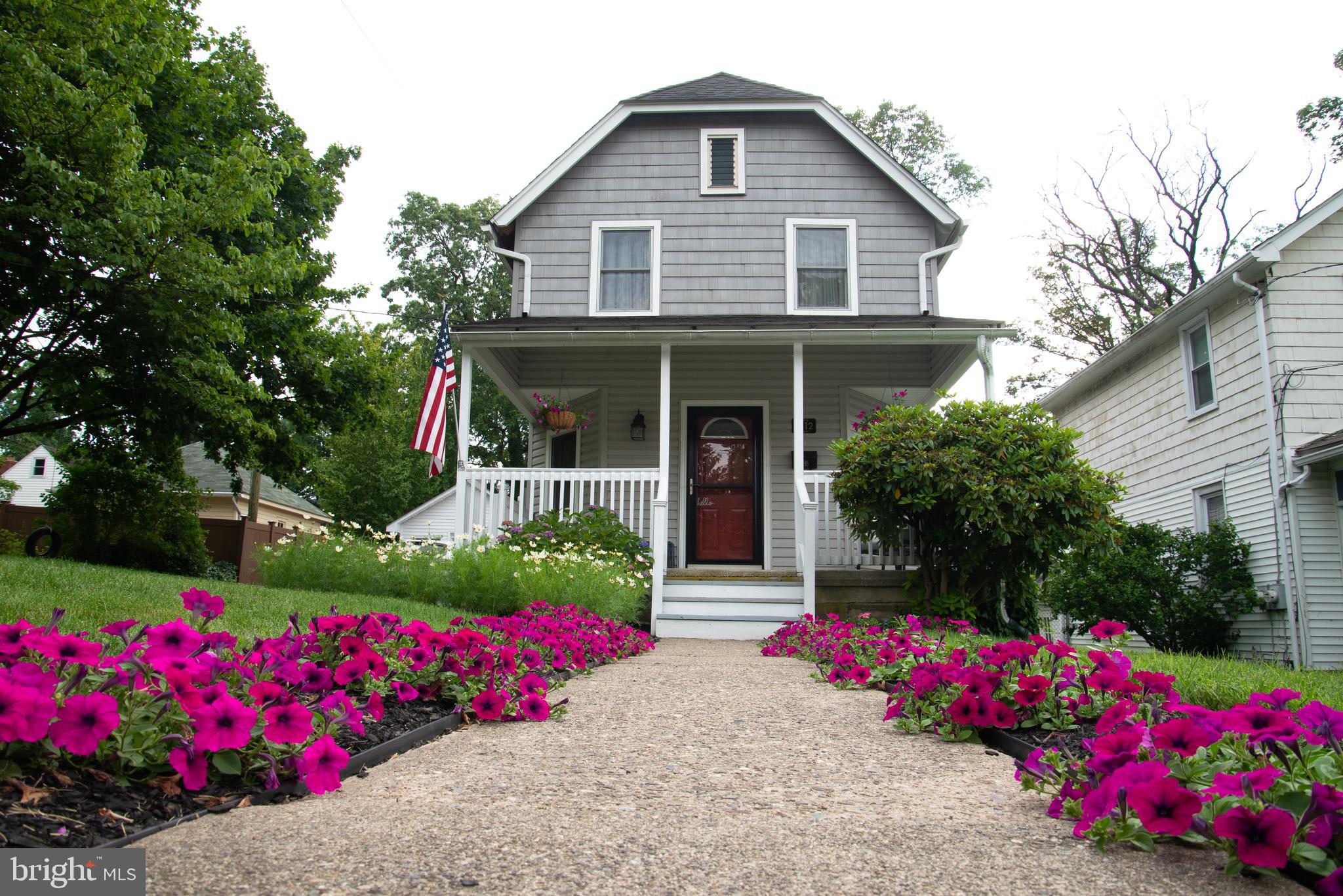 ROSLYN - Residential