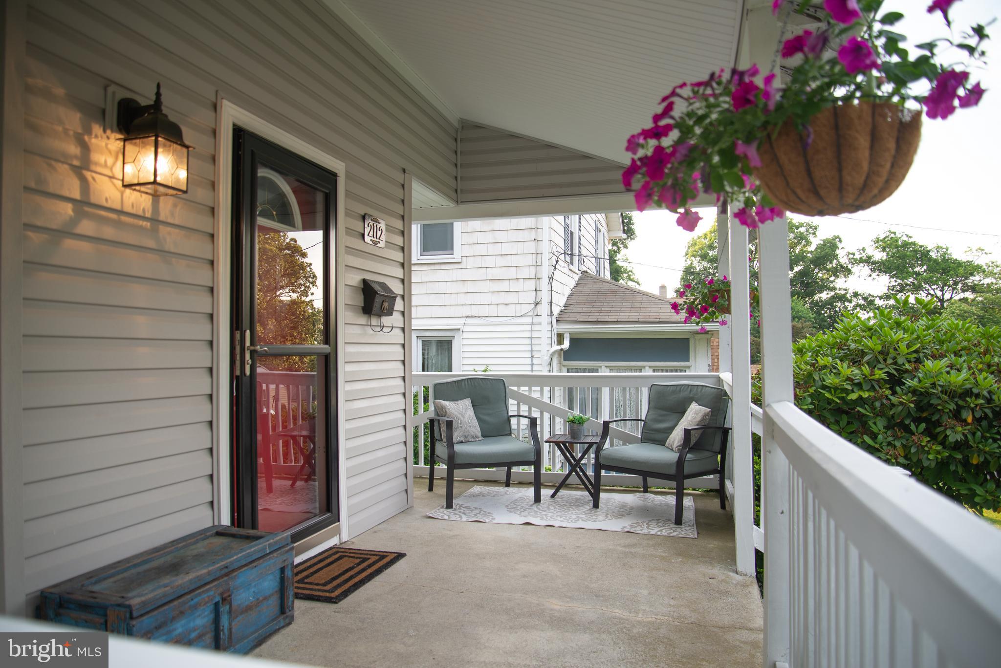 ROSLYN - Residential
