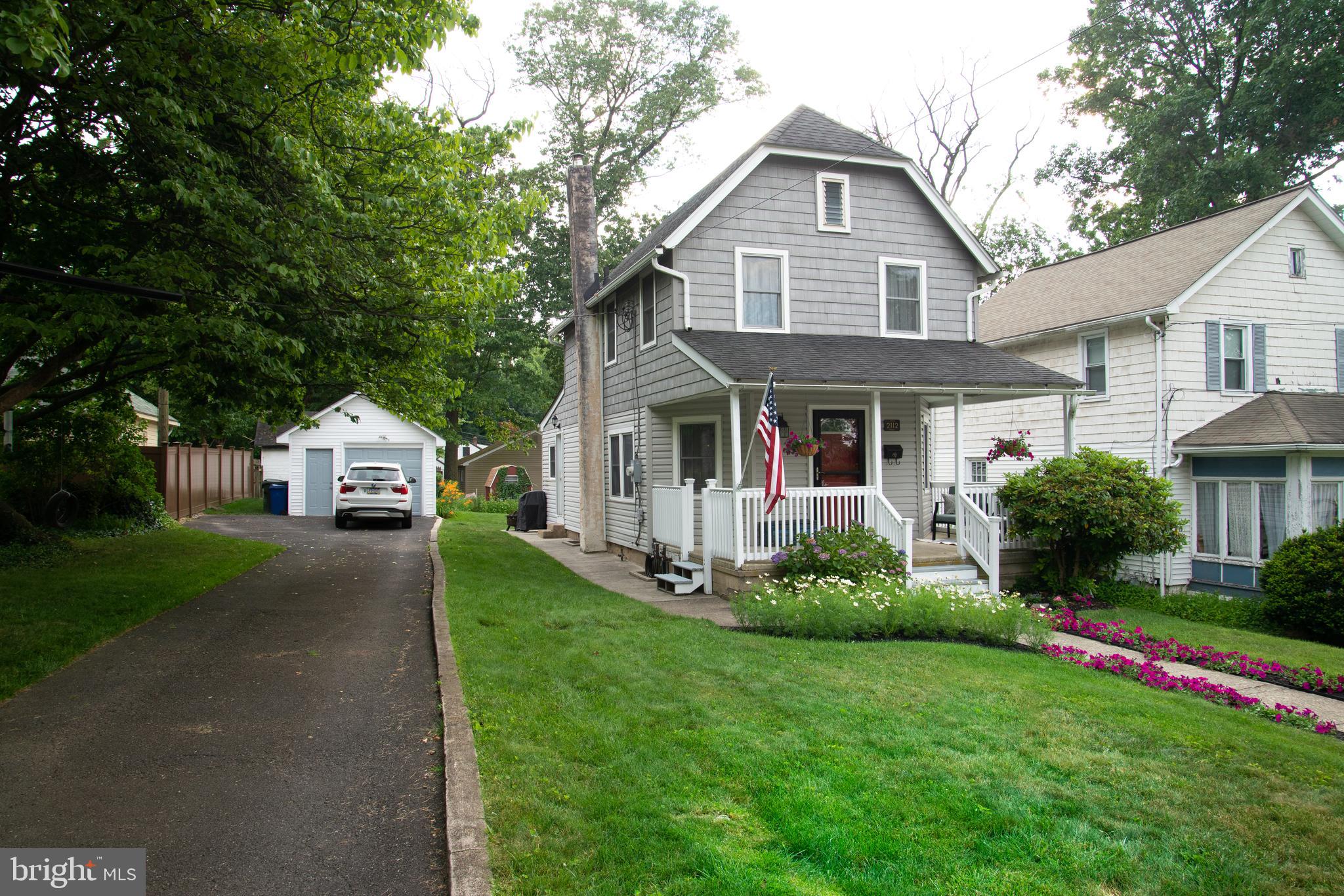 ROSLYN - Residential