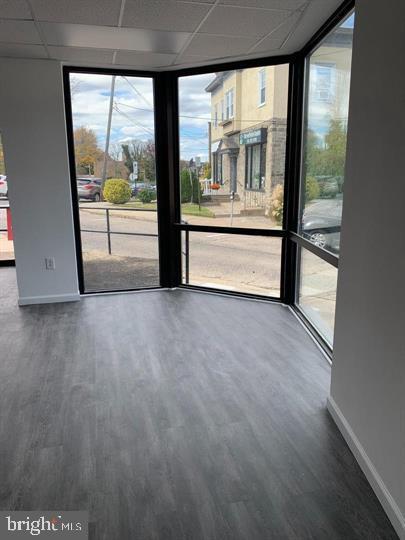 ARONIMINK - Commercial Sale