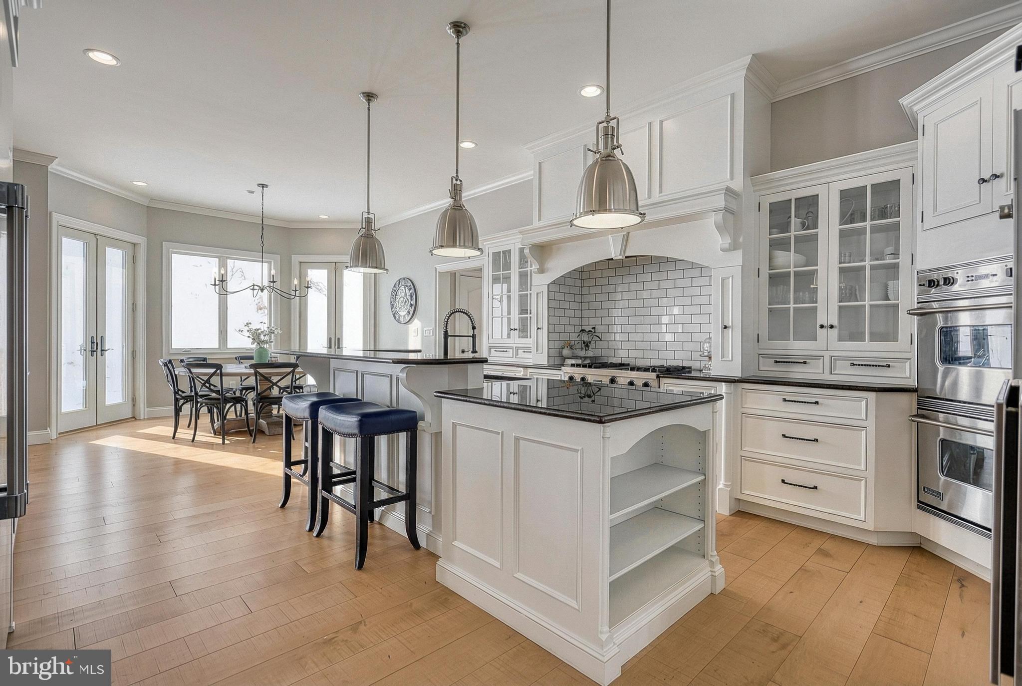 THE OAKS - Residential