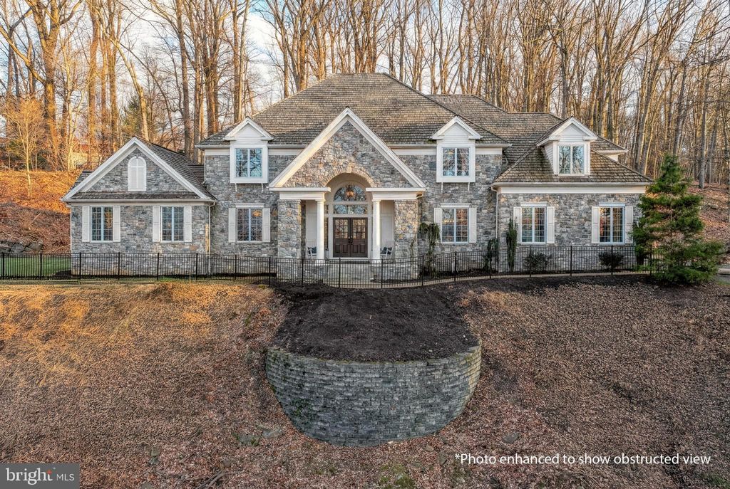 Photo of 624 Carrington Court, HUMMELSTOWN, PA 17036 (MLS # PADA2052738)