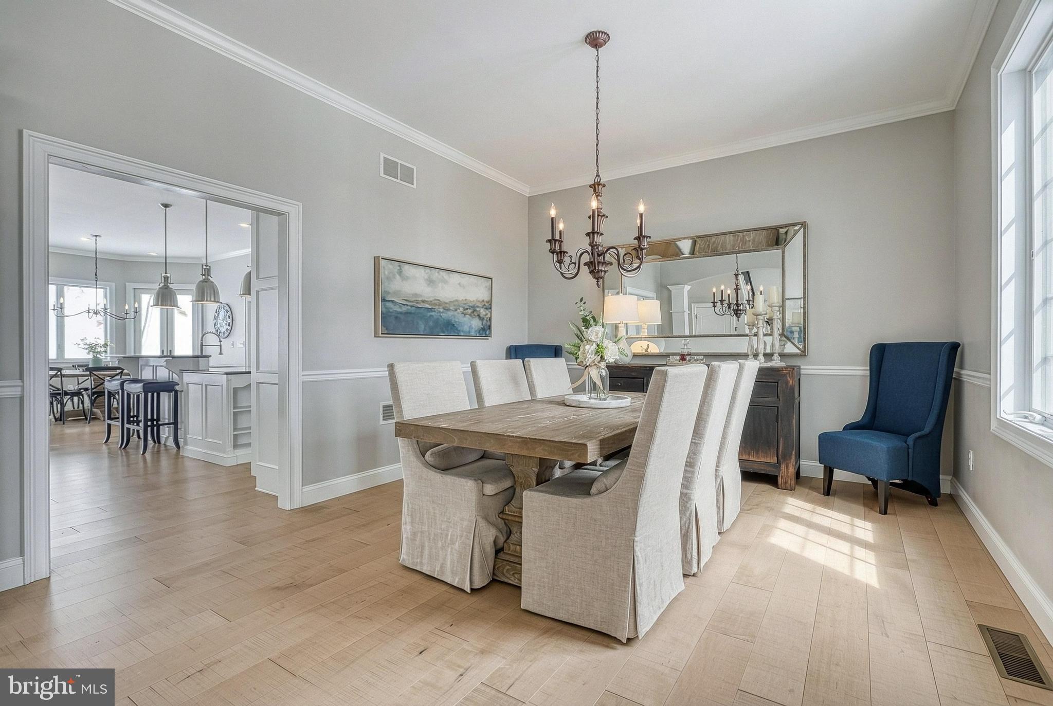 THE OAKS - Residential