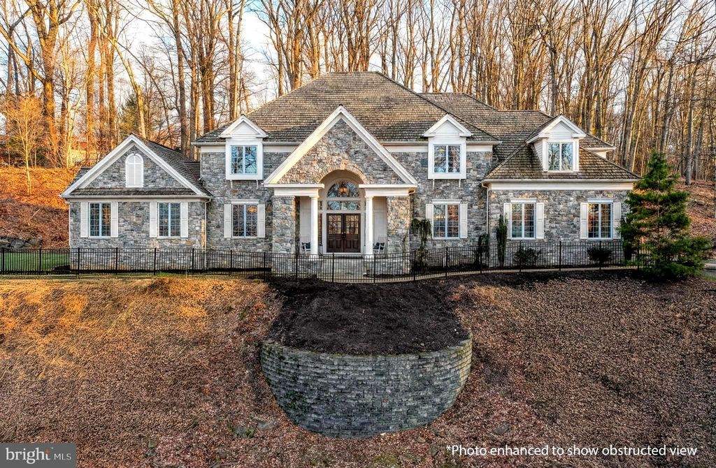 Photo of 624 Carrington Court, HUMMELSTOWN, PA 17036 (MLS # PADA2052738)