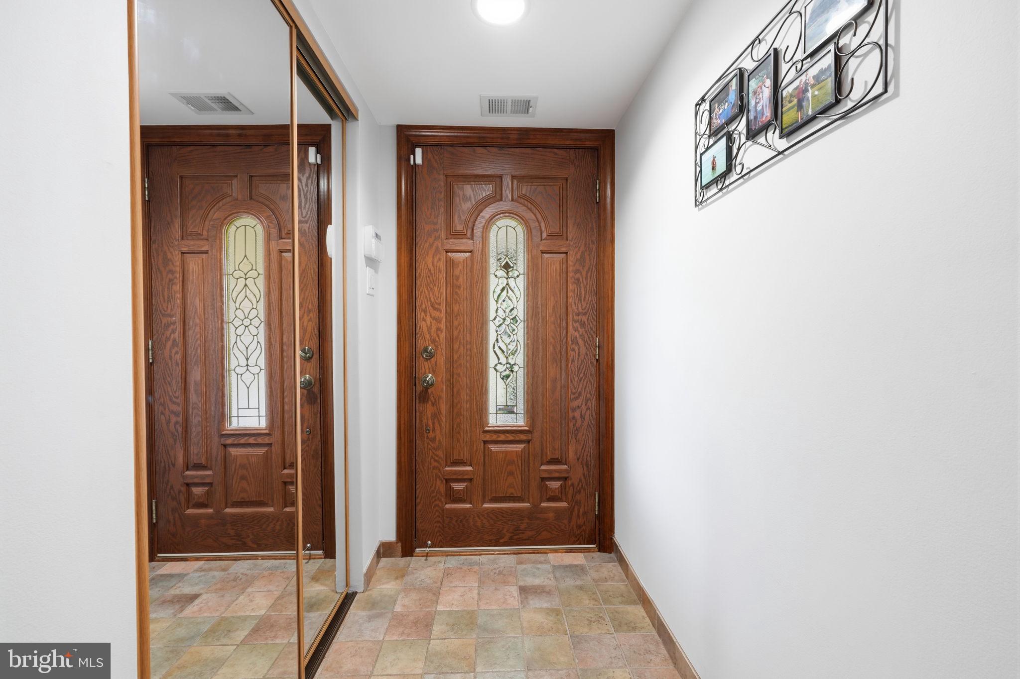 6625 SENATOR LANE