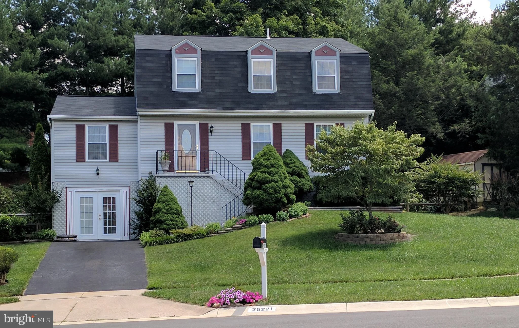 25221 Chimney House Court, Damascus, MD 20872