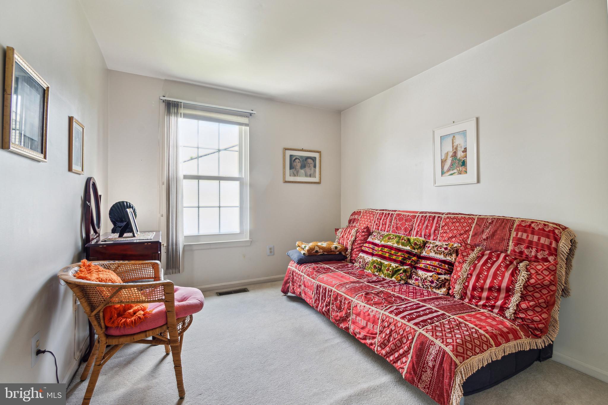 LONGMEAD CROSSING - Residential