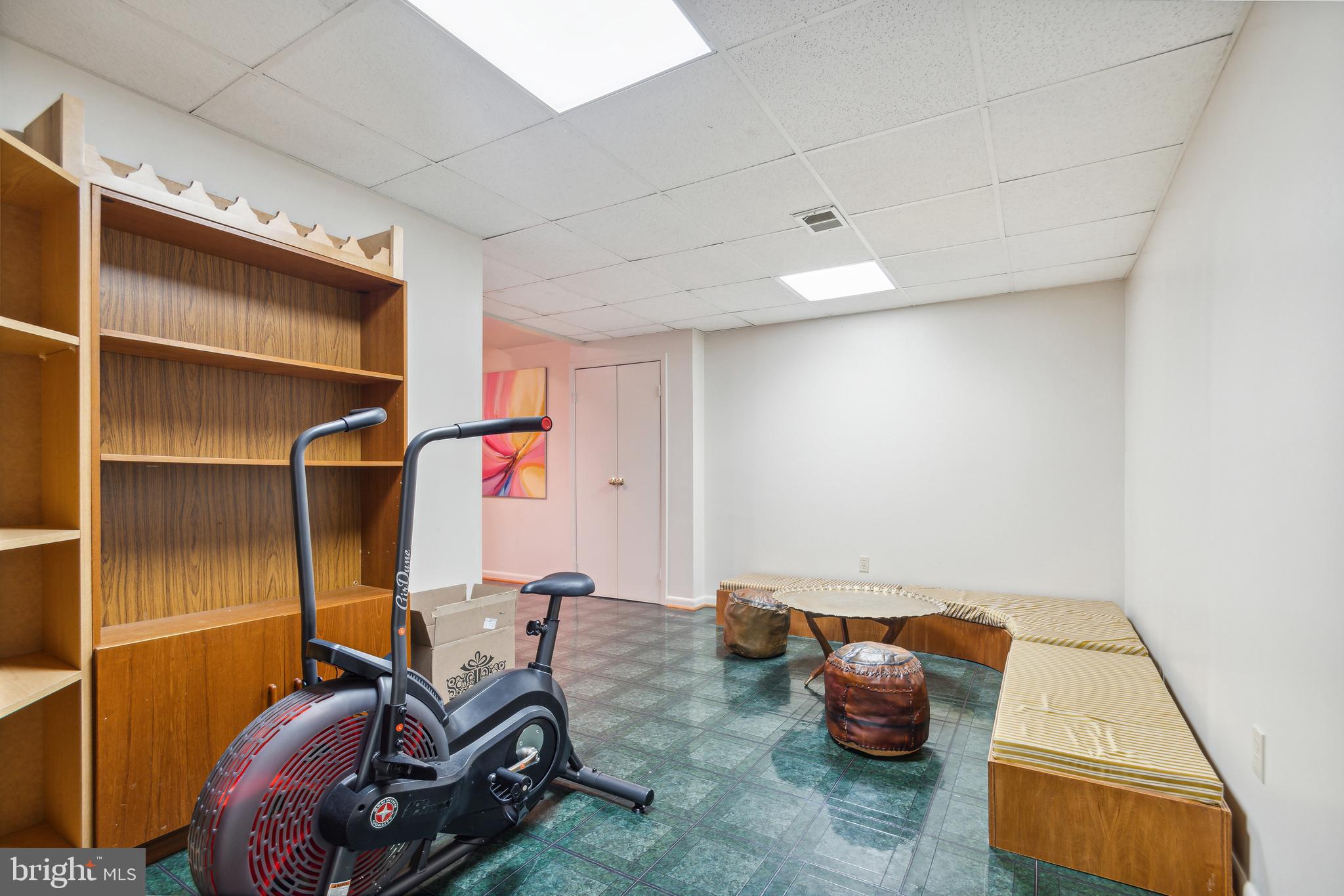 LONGMEAD CROSSING - Residential