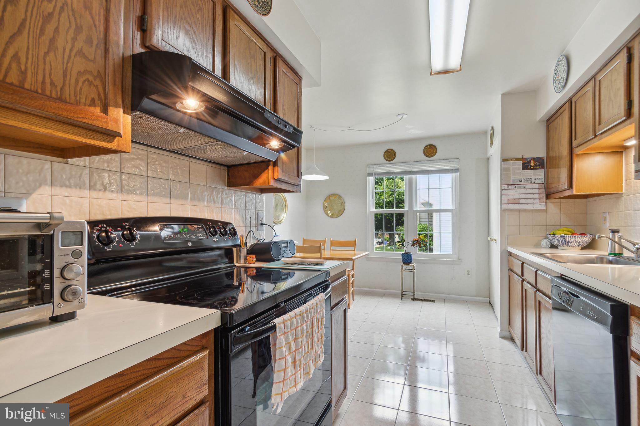 LONGMEAD CROSSING - Residential