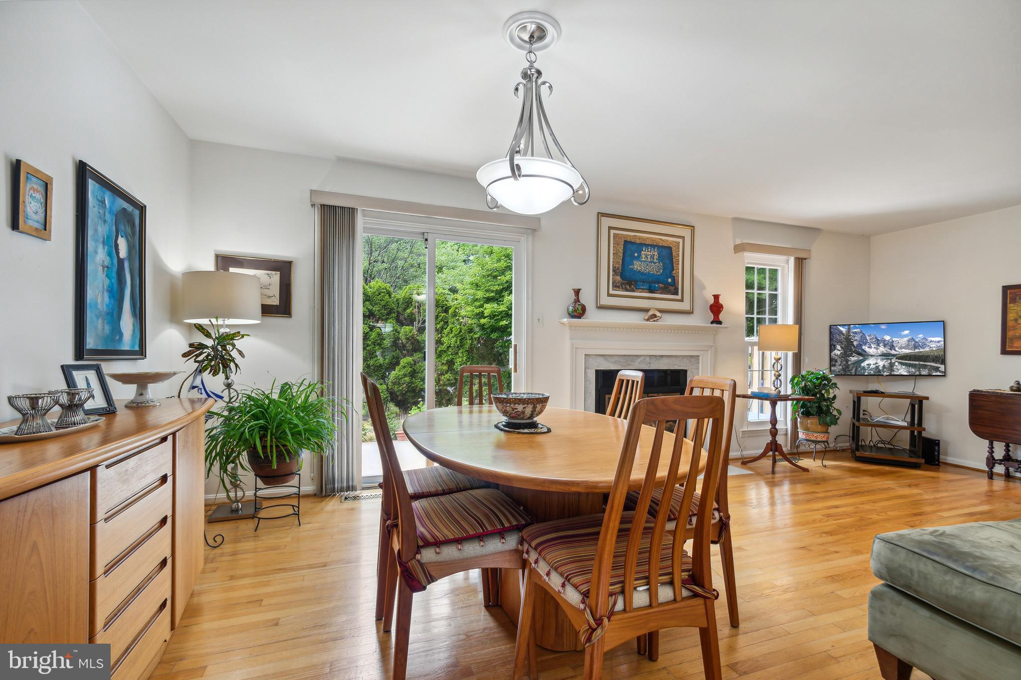 LONGMEAD CROSSING - Residential