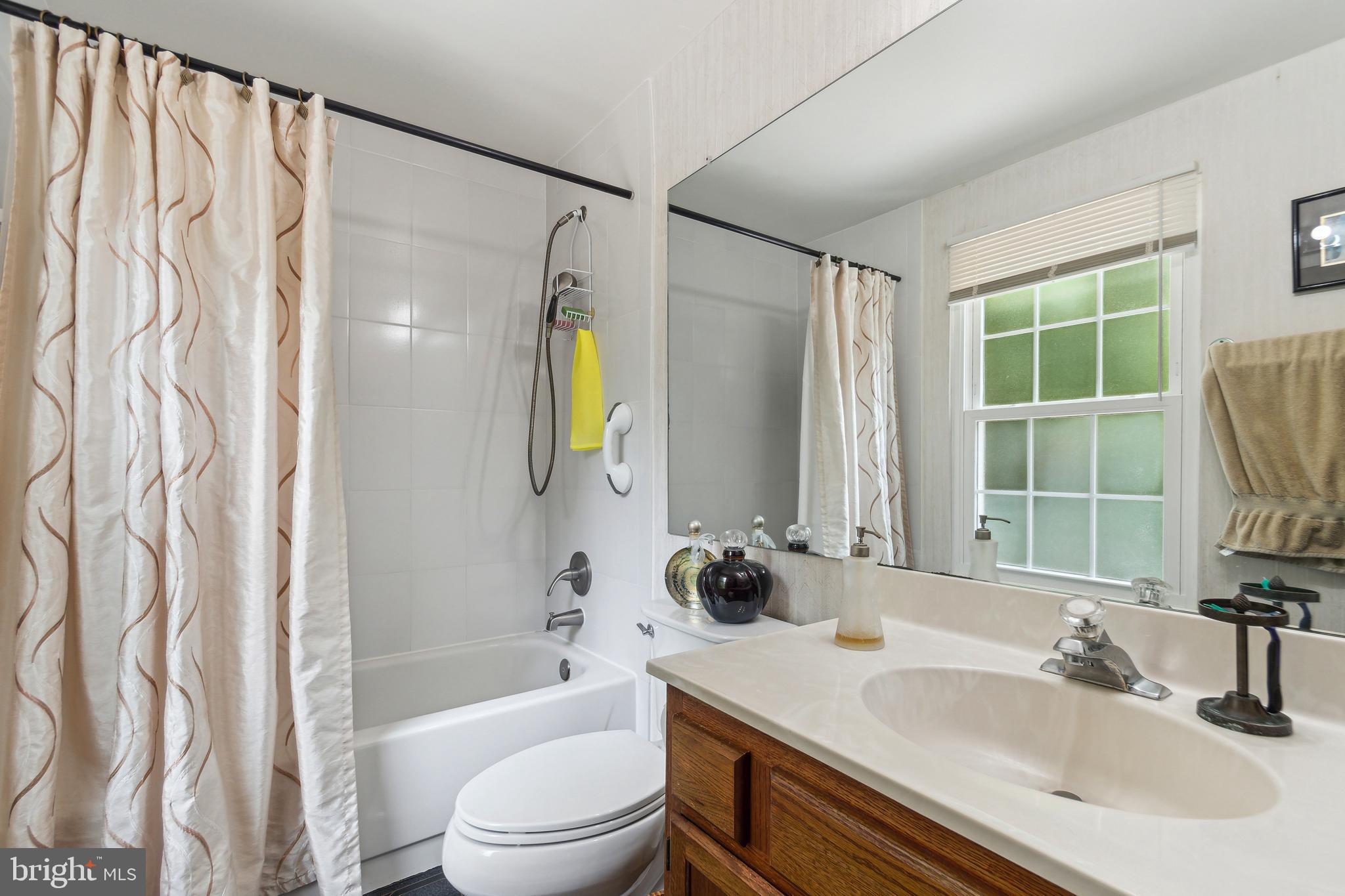 LONGMEAD CROSSING - Residential