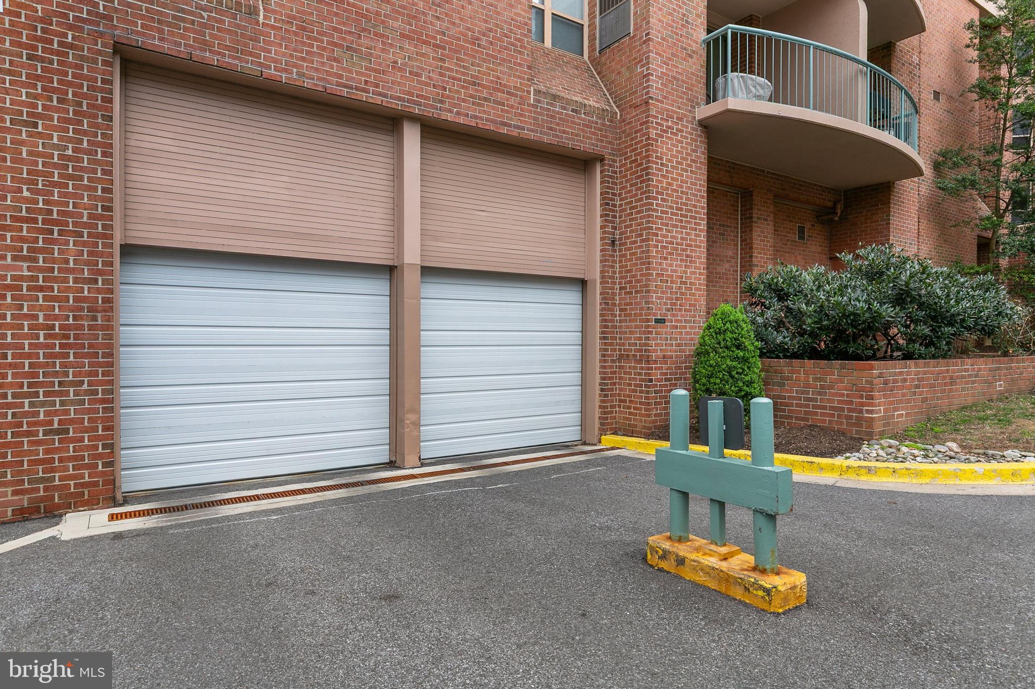 THE CHRISTOPHER - Residential