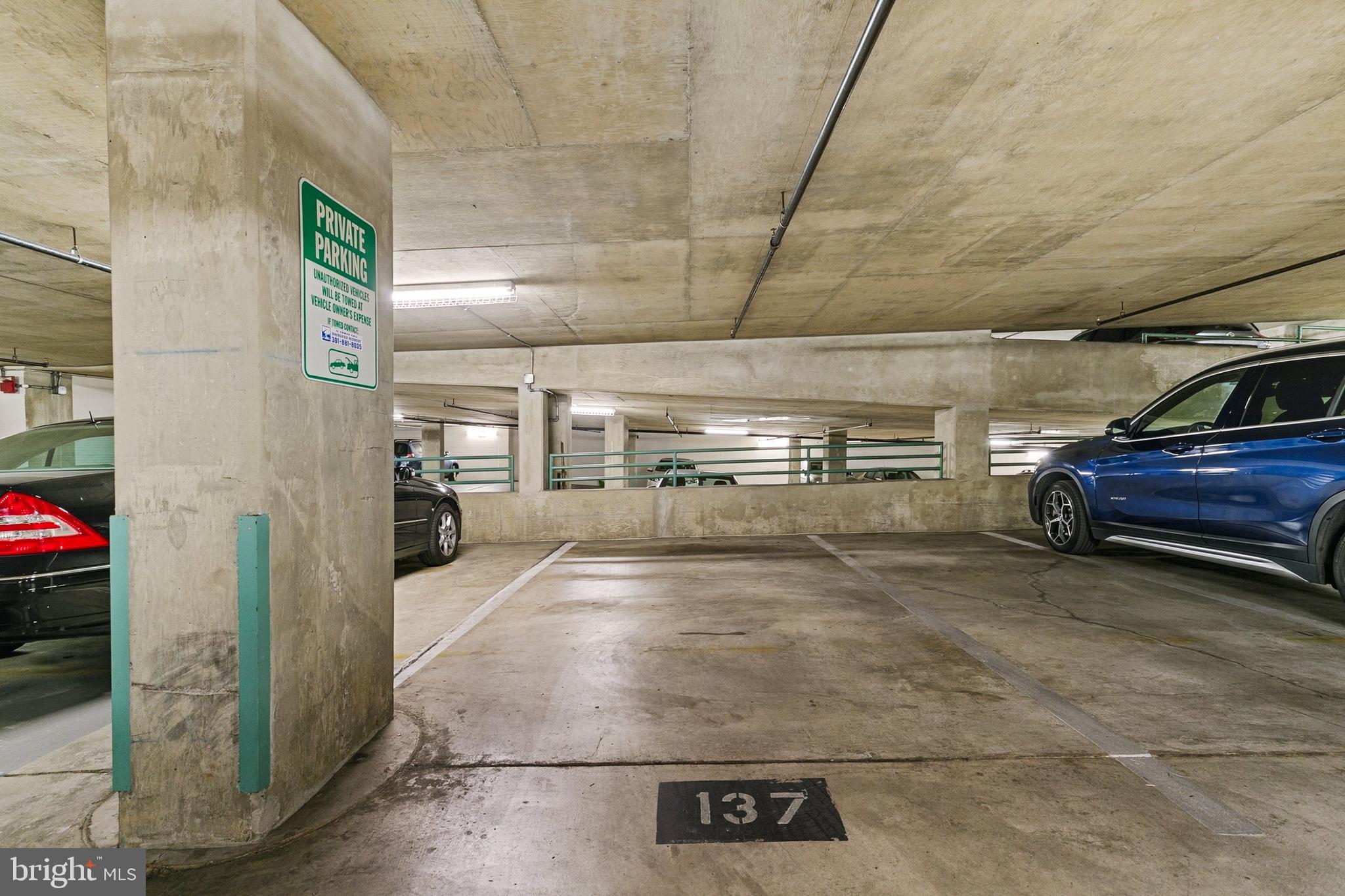 THE CHRISTOPHER - Residential