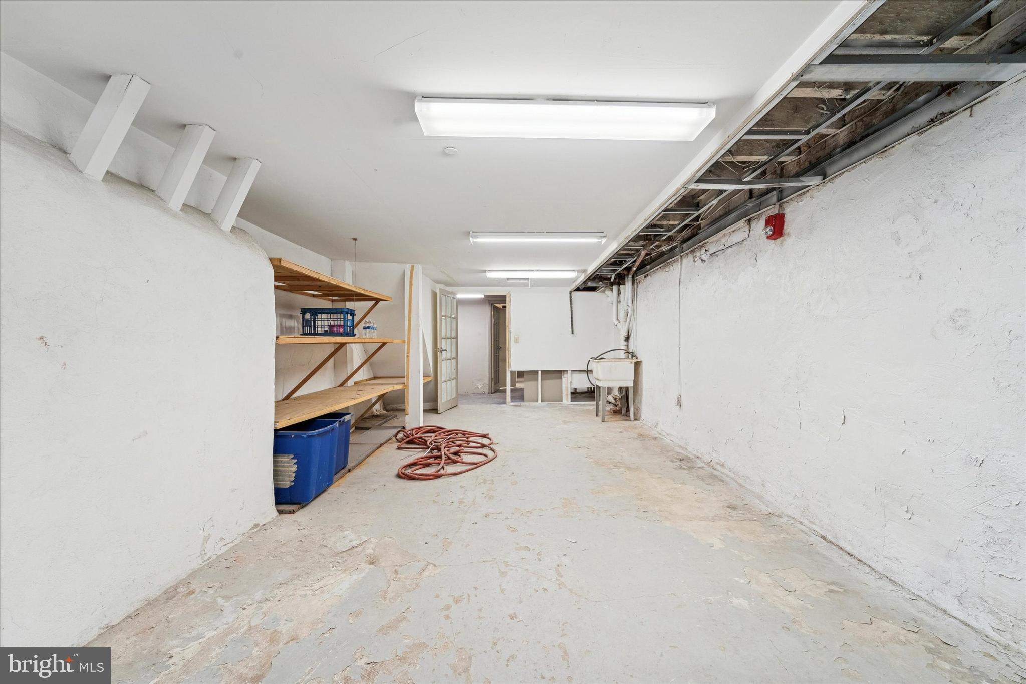 RITTENHOUSE SQUARE - Residential Income